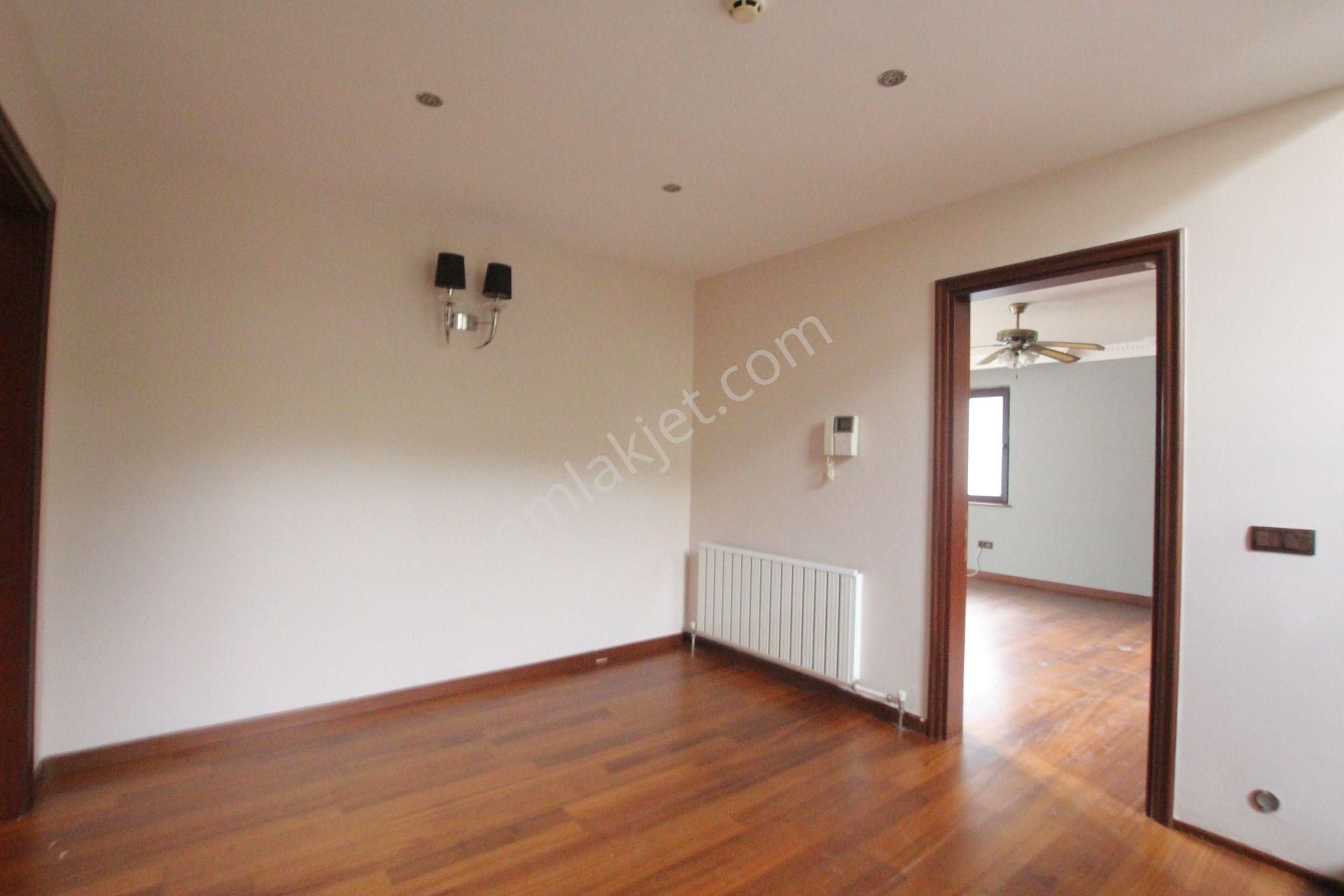 Yapıdan Acarkent'de Manzaralı, Düz Büyük Bahçeli Villa Tripleksi - Görsel 7