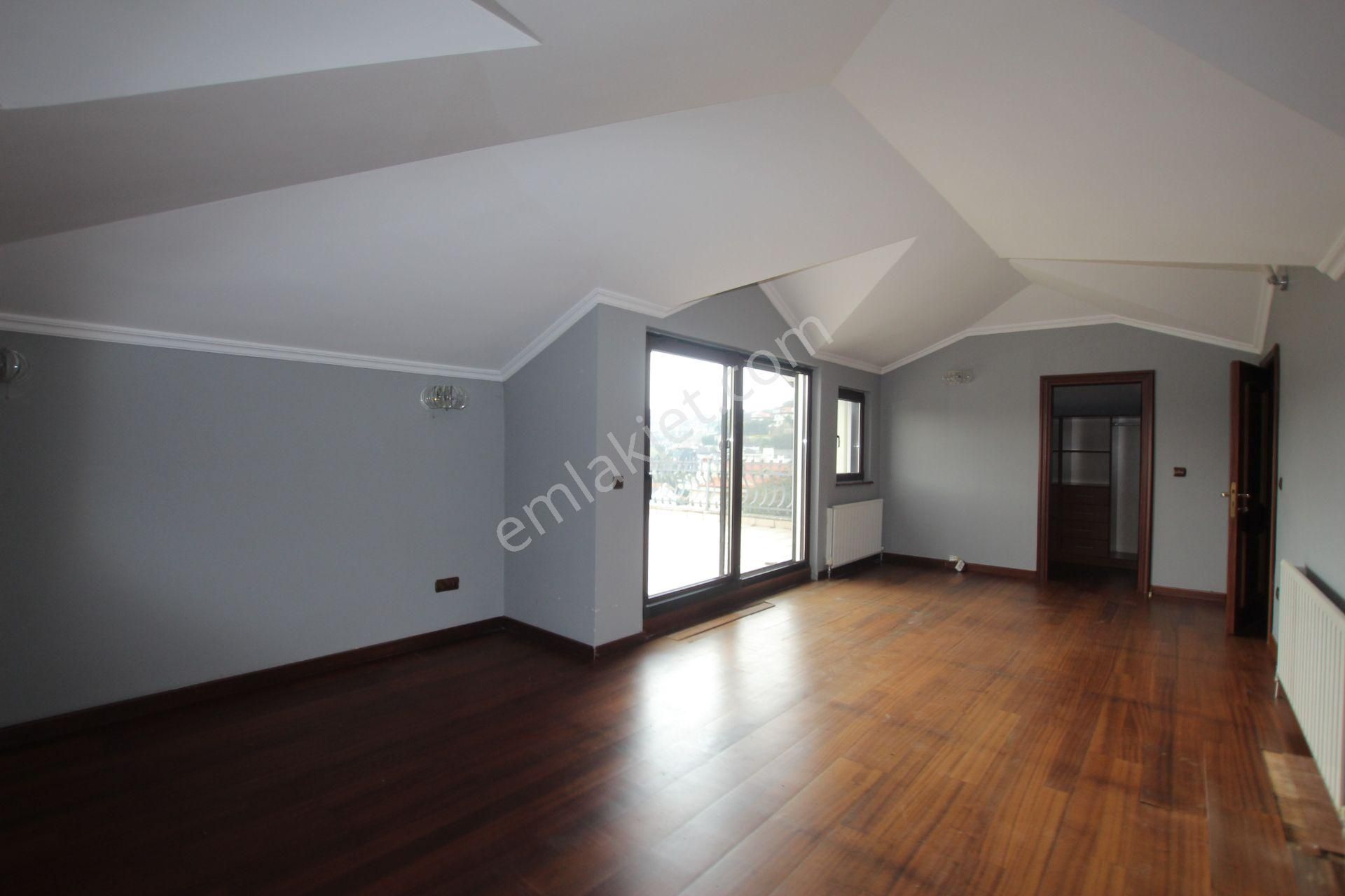 Yapıdan Acarkent'de Manzaralı, Düz Büyük Bahçeli Villa Tripleksi - Görsel 12