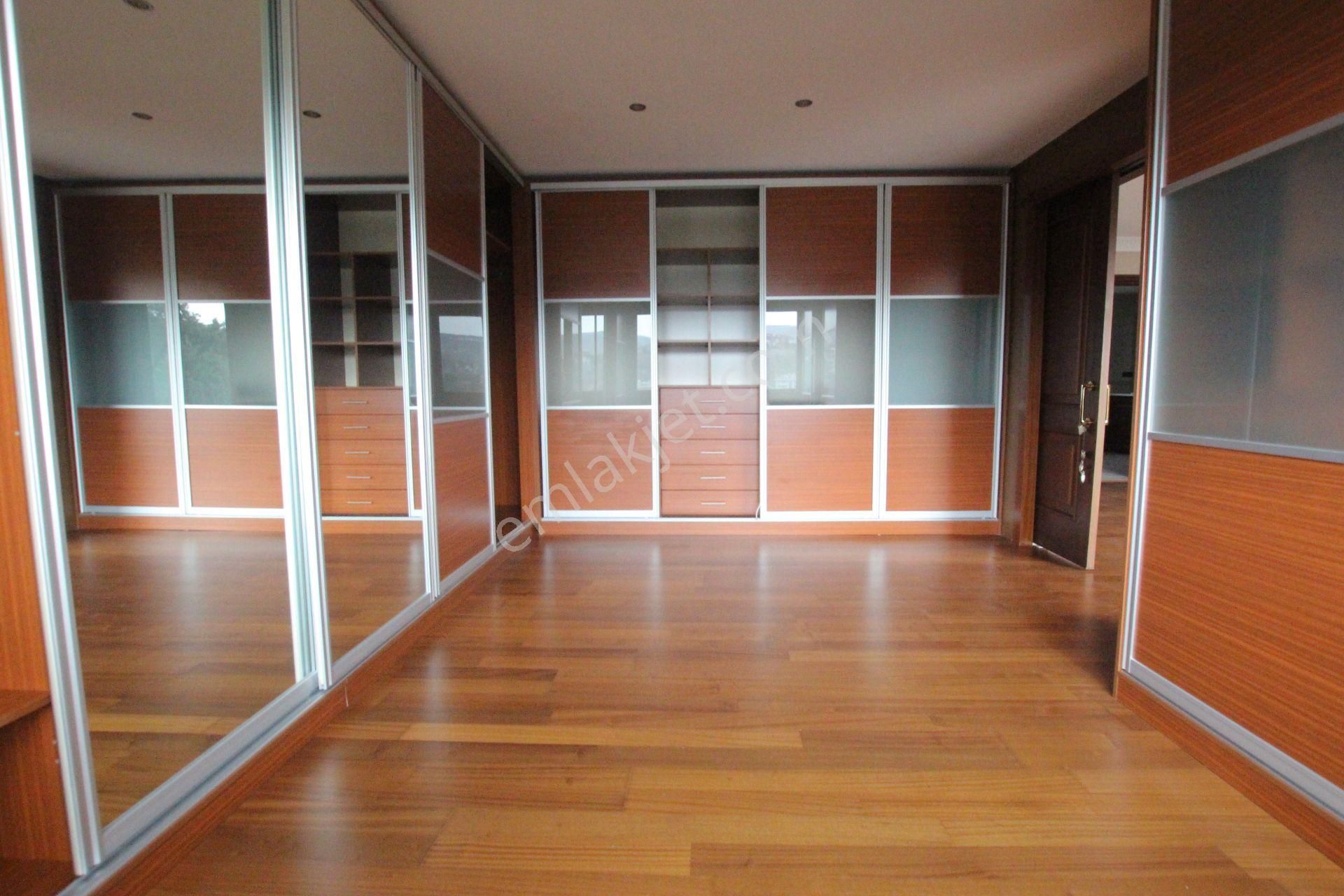 Yapıdan Acarkent'de Manzaralı, Düz Büyük Bahçeli Villa Tripleksi - Görsel 10