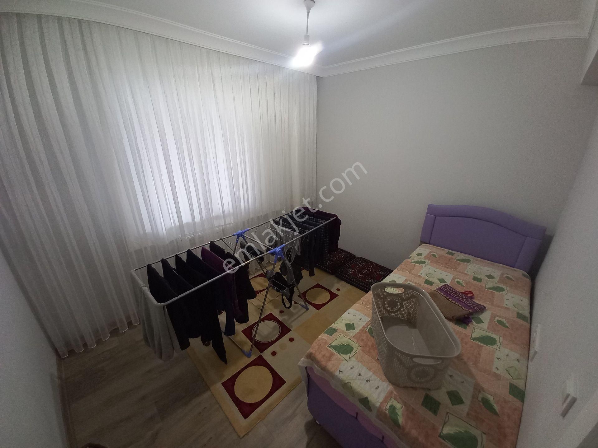 Ankara Sincan Yenikent Fevzi Çakmak Mahallesi Perşembe Pazarı Yanı 3+1 Giriş 110 M² - Görsel 25
