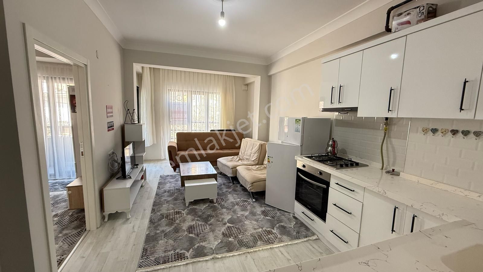 Balıkesir Elfi Den Dinkçiler Mah Arakat Eşyalı 1+1 Kiralık Daire