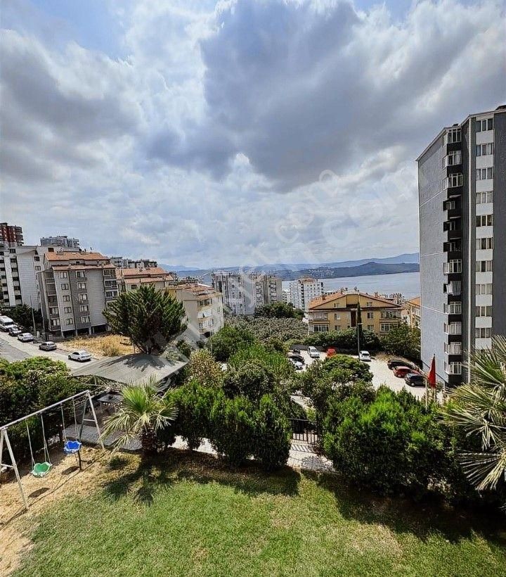 Gemlik Manastır'da Deniz Manzralı 3+1 Masrafsız Daire - Görsel 3