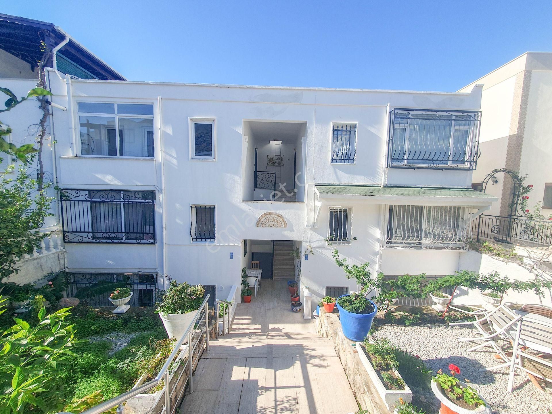 Turgutreis Yalıda Satılık Harika Manzaralı Daire - Görsel 3