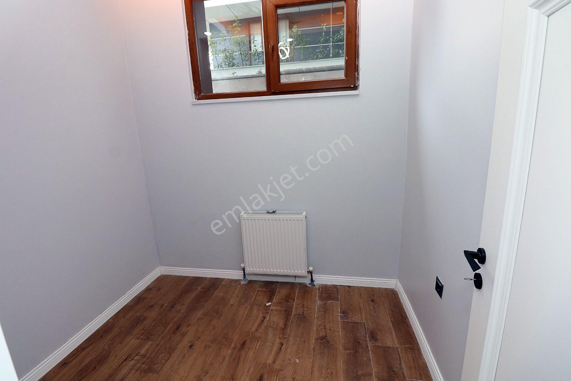 Beylikdüzü Kavaklıda Kiralık Daiire Site İçerisin De - Görsel 22