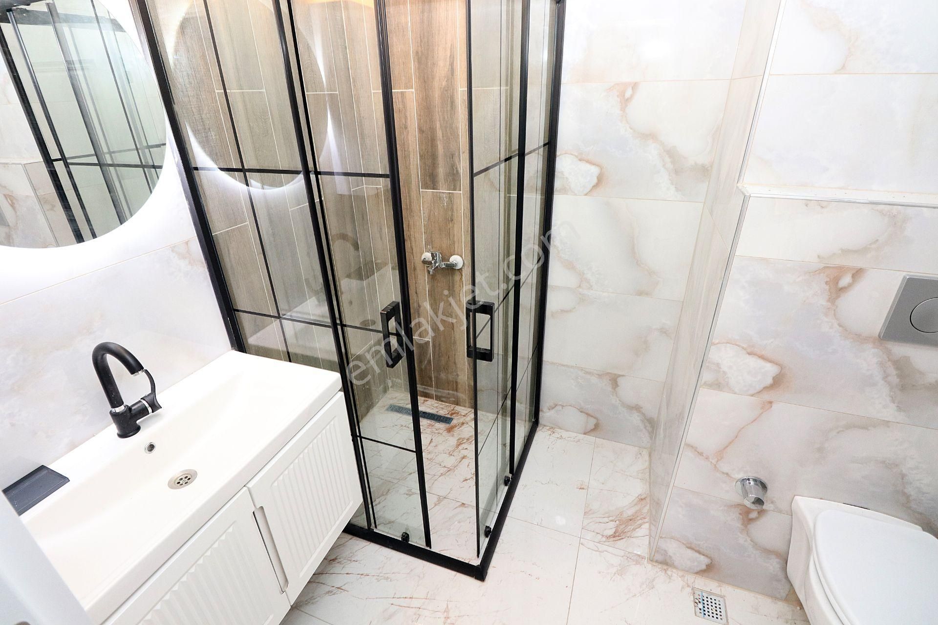 Beylikdüzü Kavaklıda Kiralık Daiire Site İçerisin De - Görsel 23