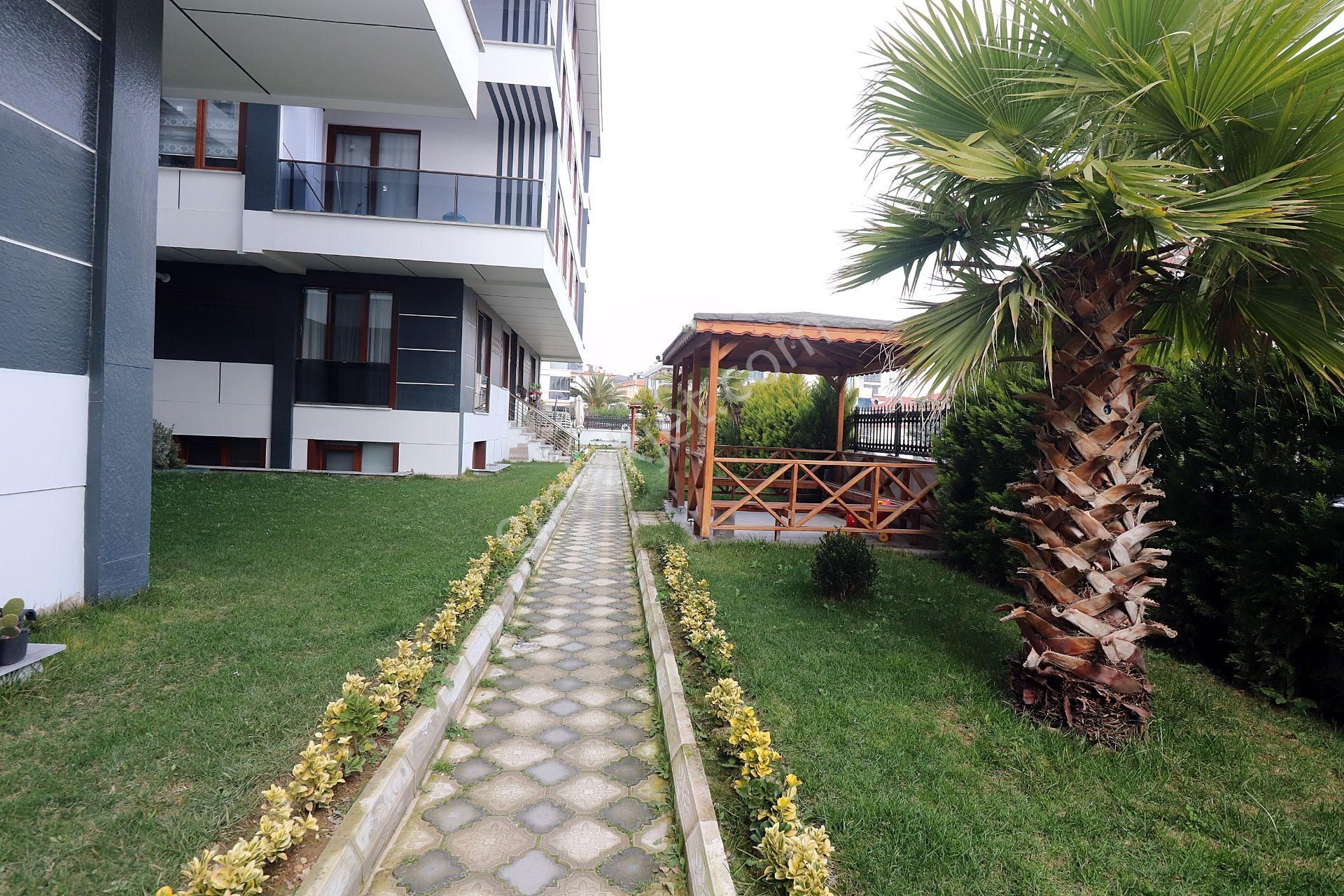 Beylikdüzü Kavaklıda Kiralık Daiire Site İçerisin De - Görsel 17