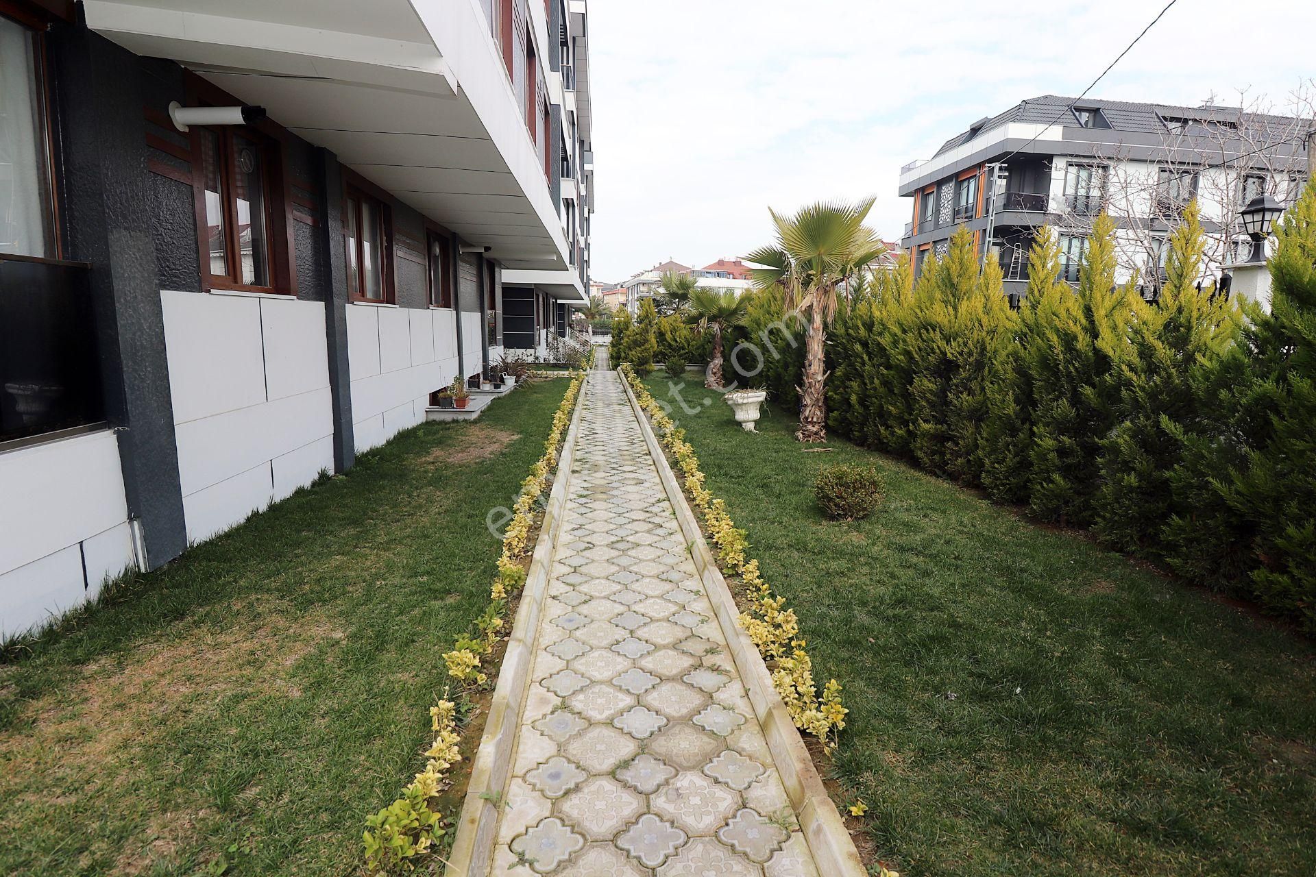 Beylikdüzü Kavaklıda Kiralık Daiire Site İçerisin De - Görsel 4