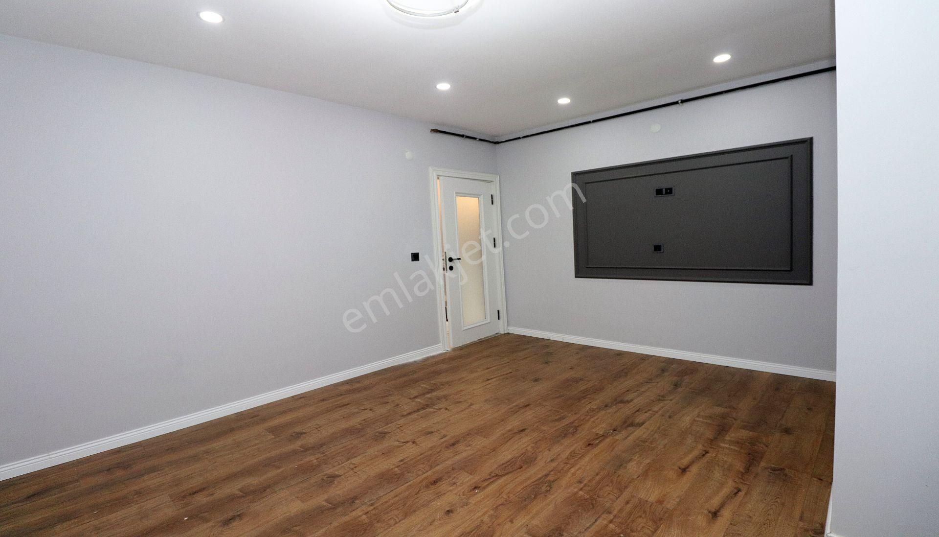 Beylikdüzü Kavaklıda Kiralık Daiire Site İçerisin De - Görsel 28