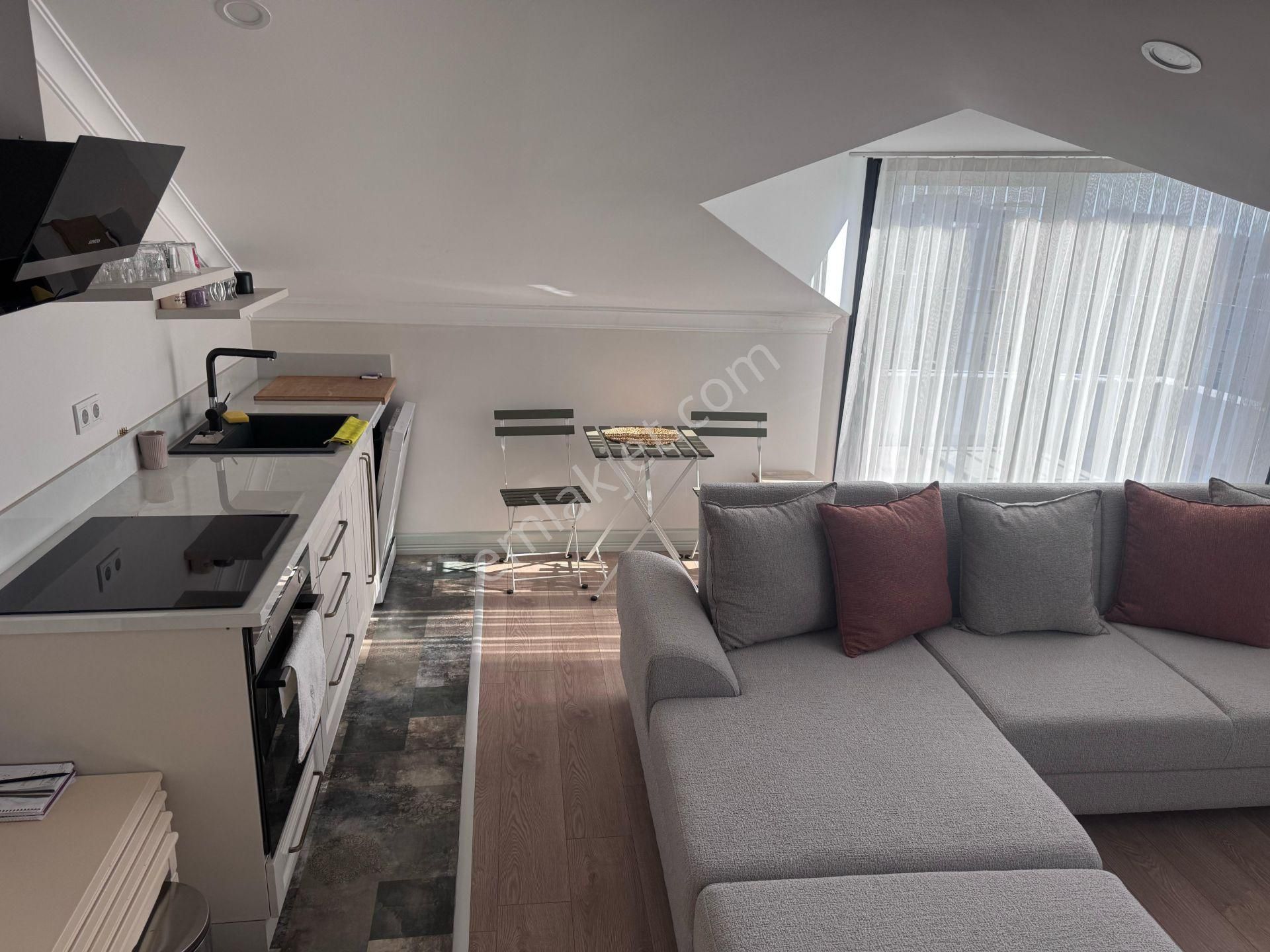 İstanbul House'dan Bahçelievler'de 5+2 Elit Tasarımlı Dublex