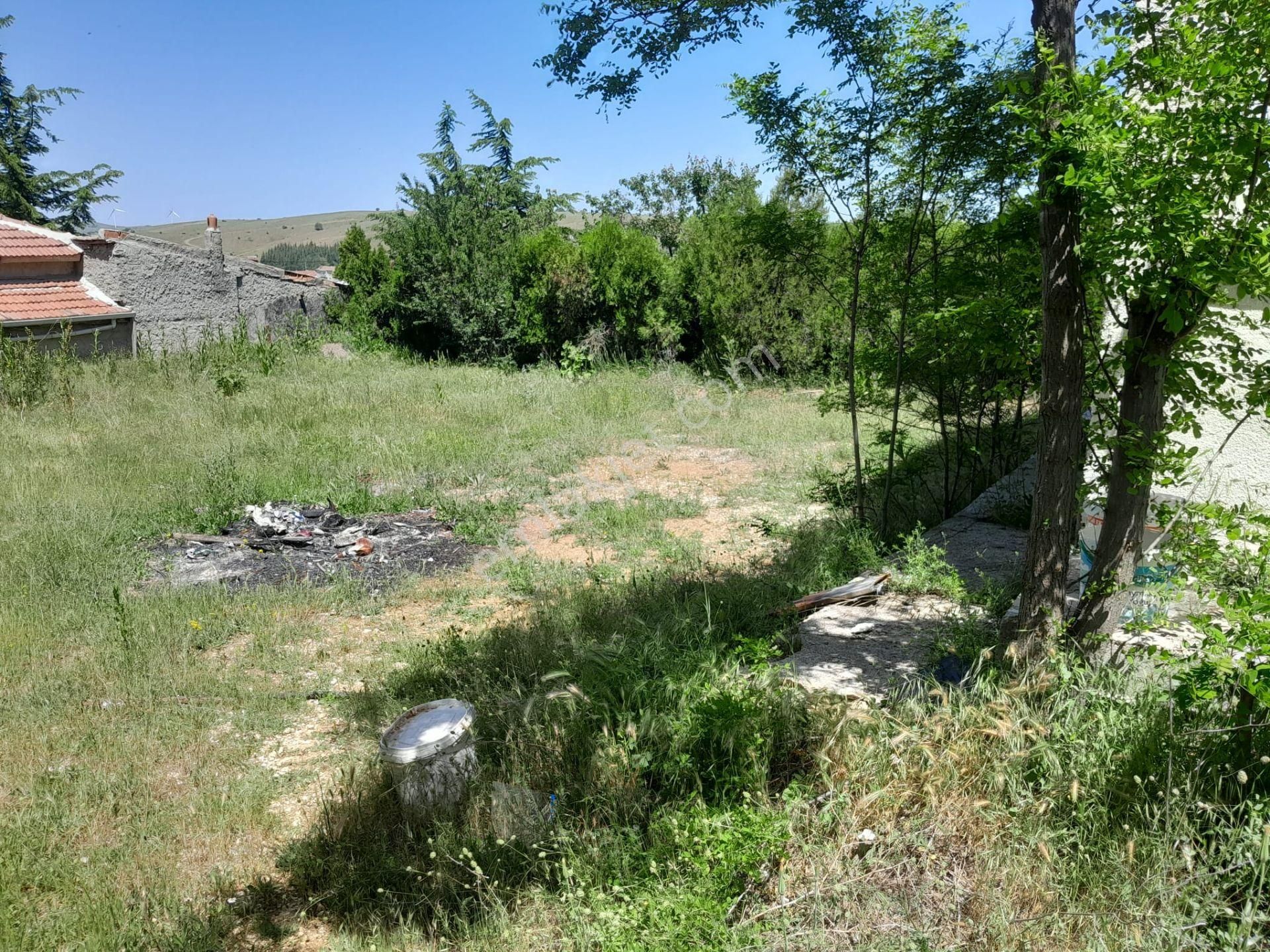 Boyut Global'den Sulukaraağaç Mh.2 Katlı Bina Bahçeli - Görsel 6