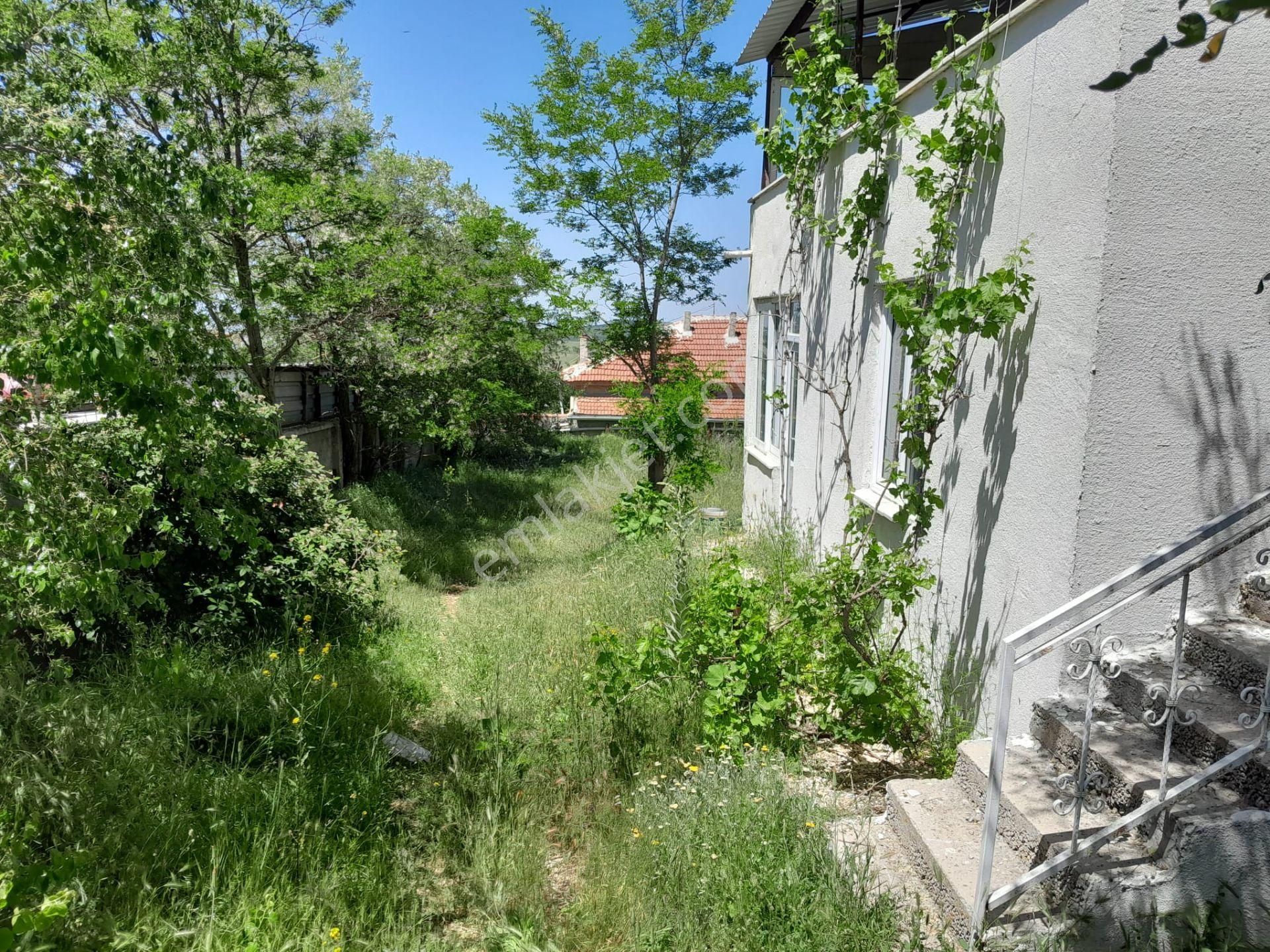 Boyut Global'den Sulukaraağaç Mh.2 Katlı Bina Bahçeli - Görsel 3