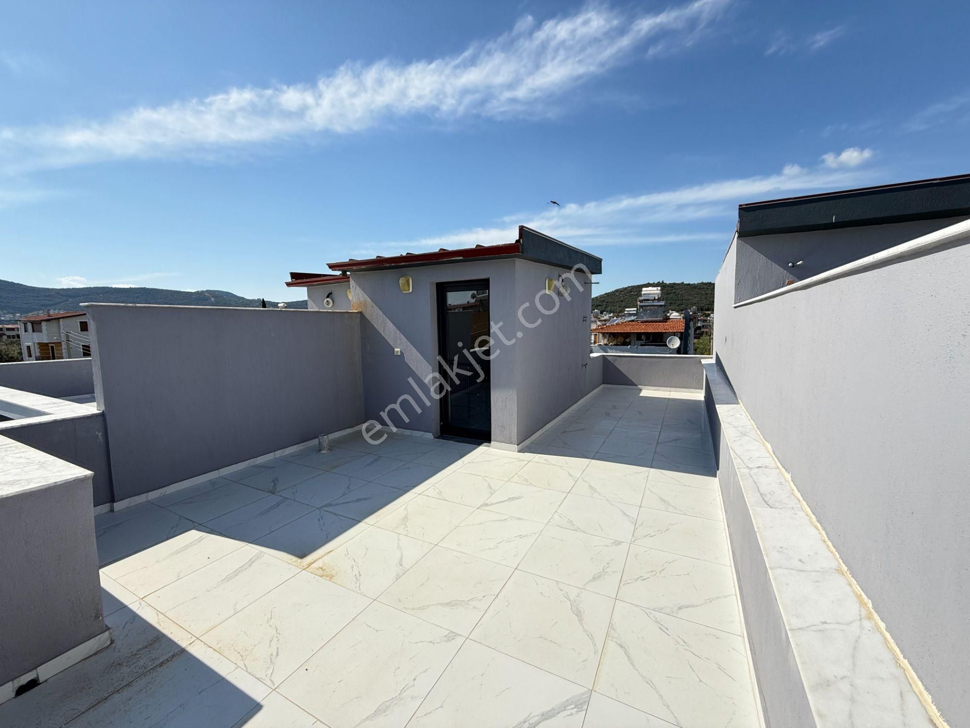 Seferihisar Doğanbey Merkezde Satılık 2 + 1 Sıfır Dubleks Yazlık - Görsel 22