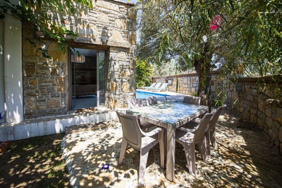 Bodrum Torba'da Özel Havuzlu 3+1 Tek Katlı Müstakil Lüks Villa - Görsel 2