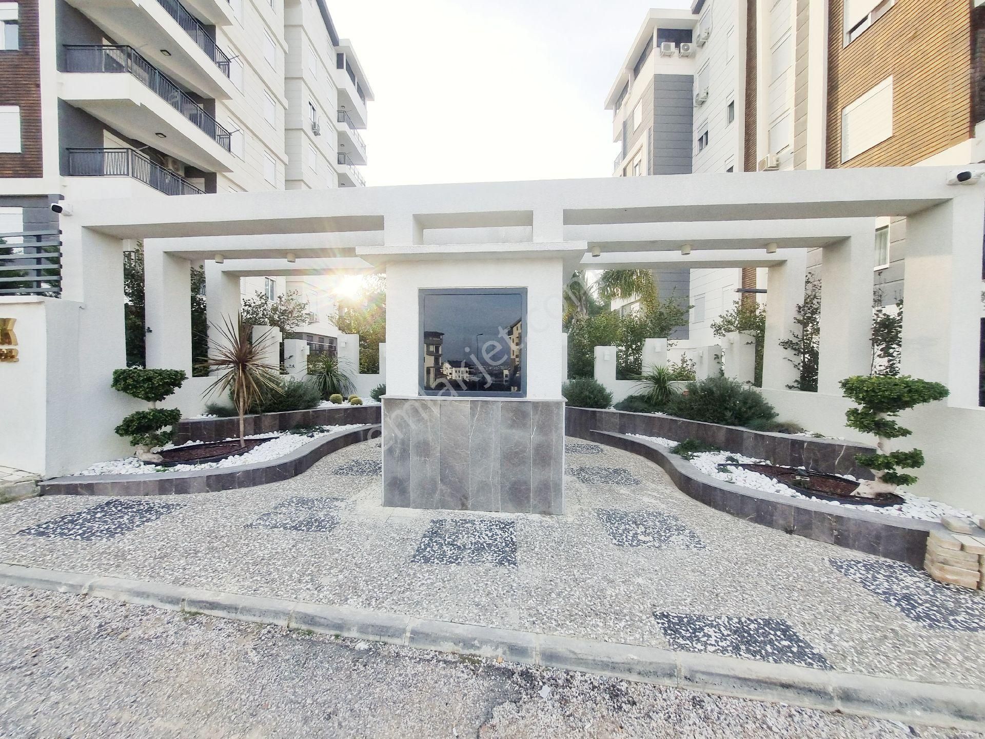 Manavgat Sarılar Mah Otel Konseptinde Lüks Daire - Görsel 10