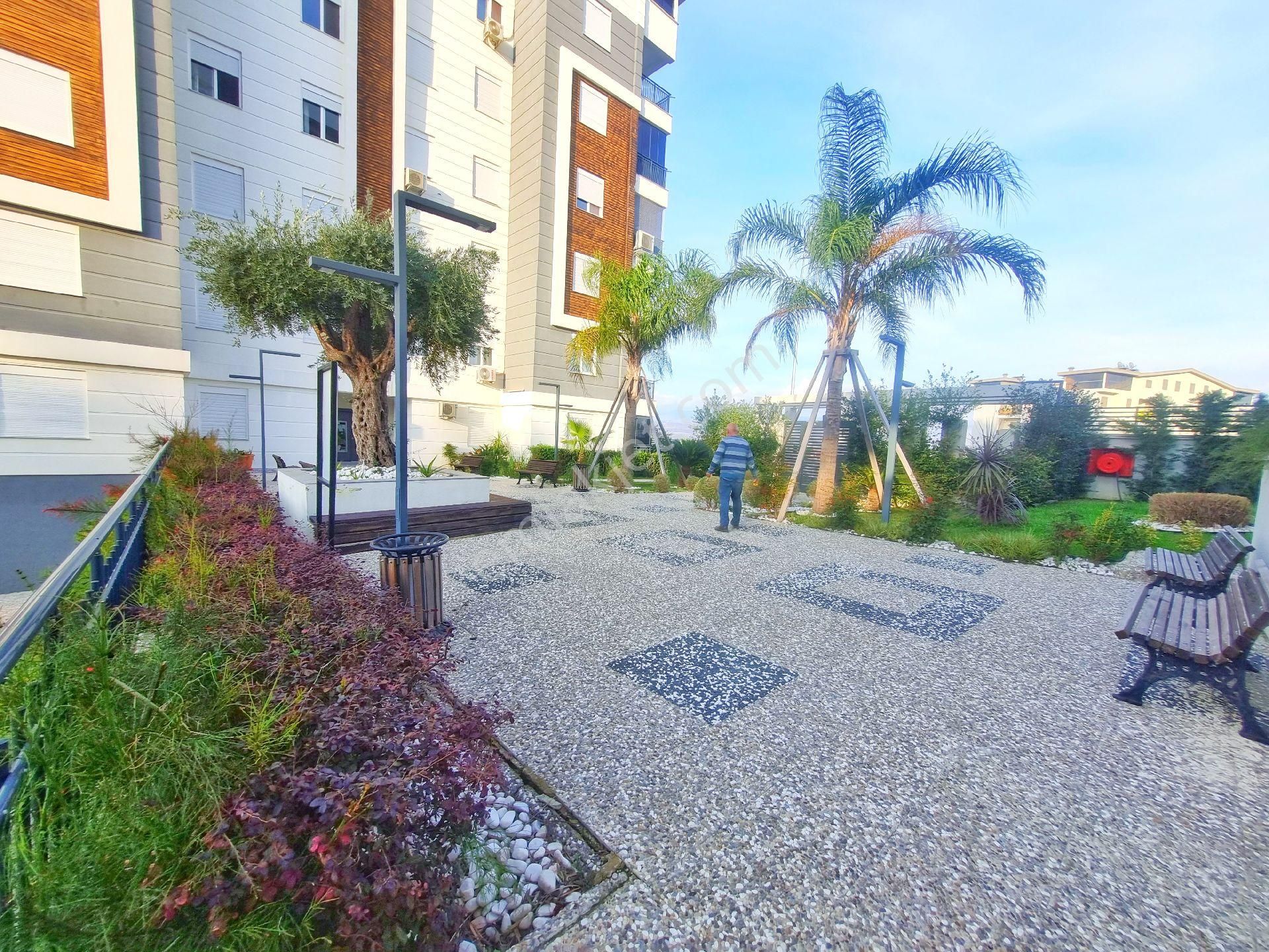 Manavgat Sarılar Mah Otel Konseptinde Lüks Daire - Görsel 29