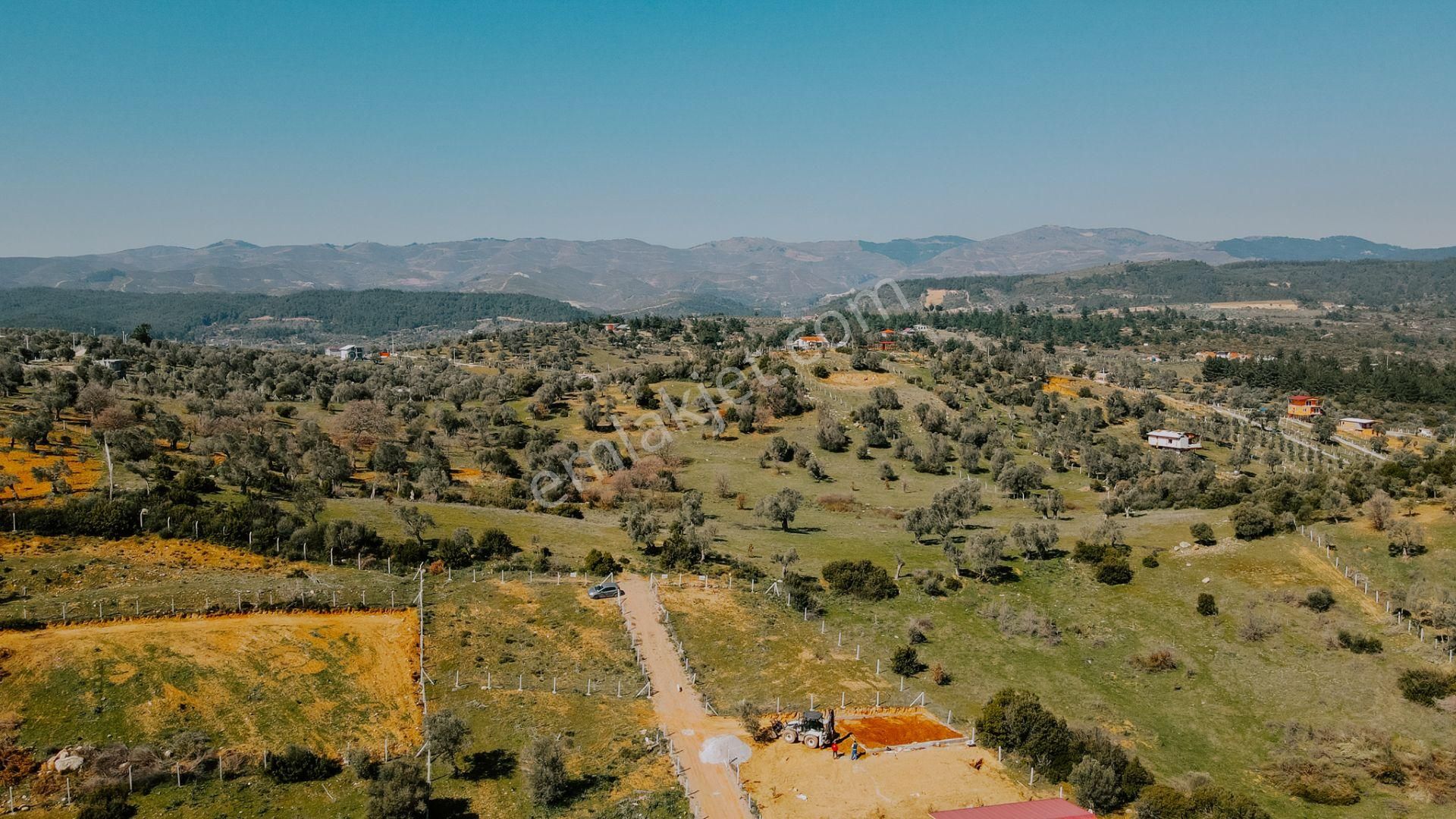 Menderes Akçaköy'de 13.303 M2 Mükemmel Lokasyon'da Fırsat Arazi - Görsel 26