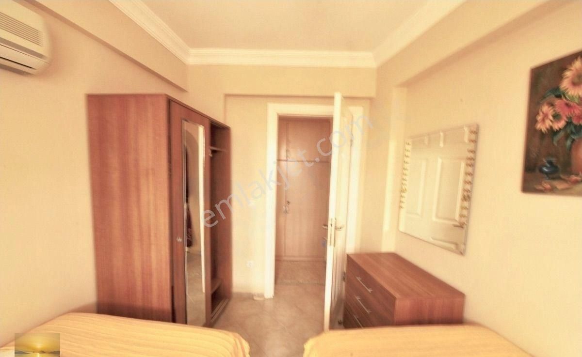 Özel Plajlı Sitede Bakımlı Lüks 2 Banyolu Daire Dekorlu Ön Blokta Acil - Görsel 22