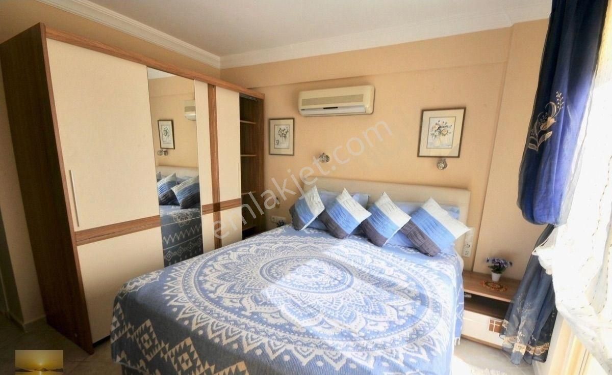 Özel Plajlı Sitede Bakımlı Lüks 2 Banyolu Daire Dekorlu Ön Blokta Acil - Görsel 13