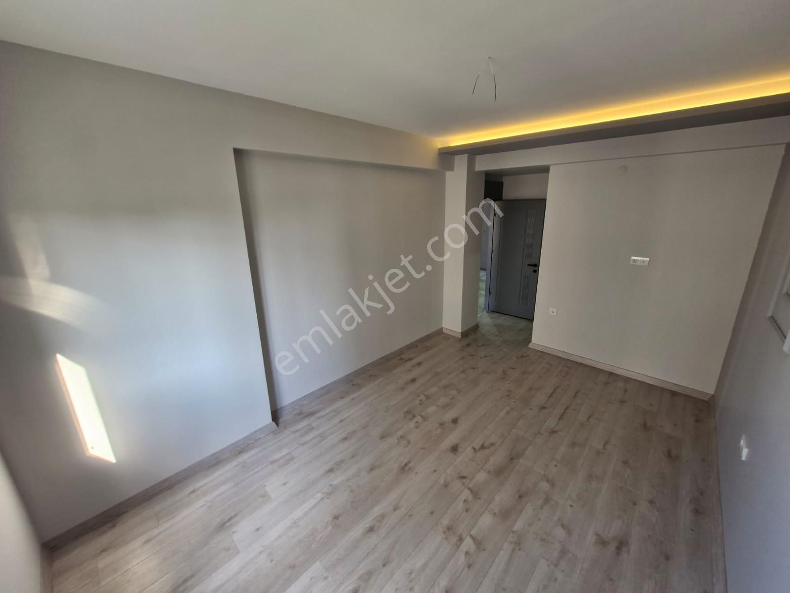 Ön Emlaktan Ören Yolu Havuzlu Nezih Sitede Satılık 2+1 Lüx Daire - Görsel 23