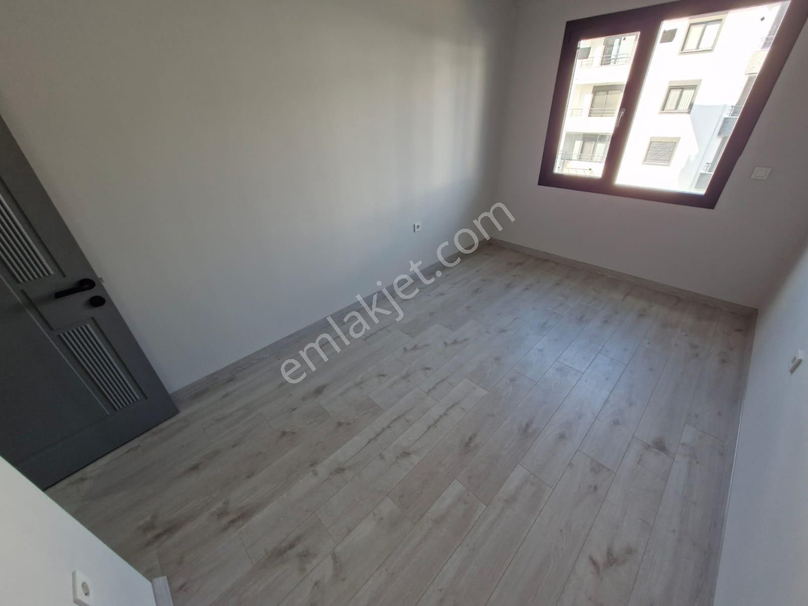 Ön Emlaktan Ören Yolu Havuzlu Nezih Sitede Satılık 2+1 Lüx Daire - Görsel 32