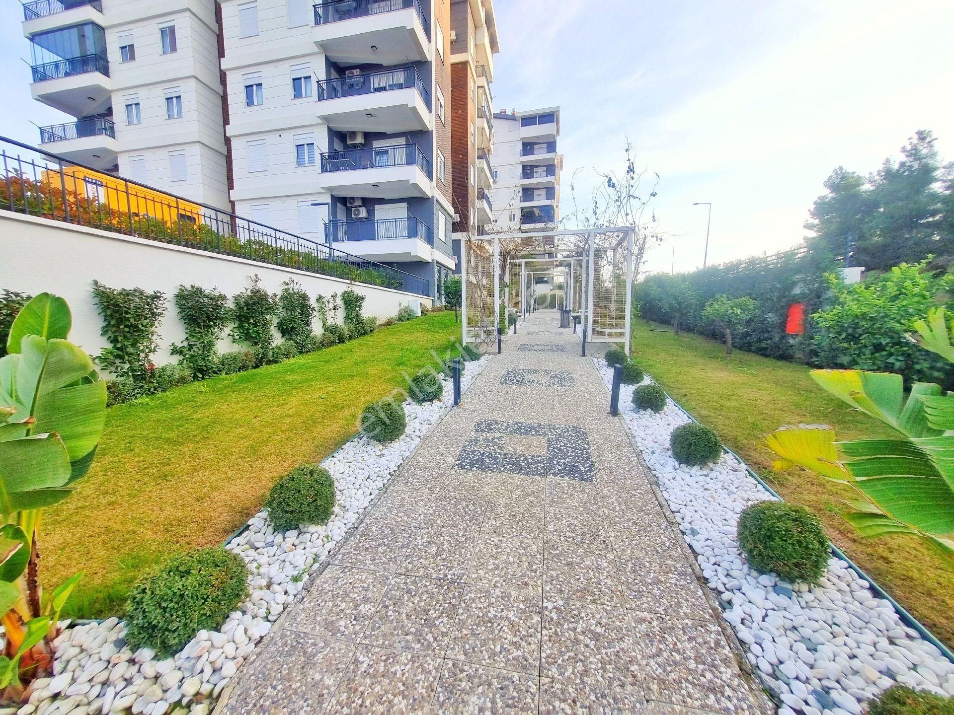 Manavgat Merkezinde Site İcerisinde Lüks Daire - Görsel 3