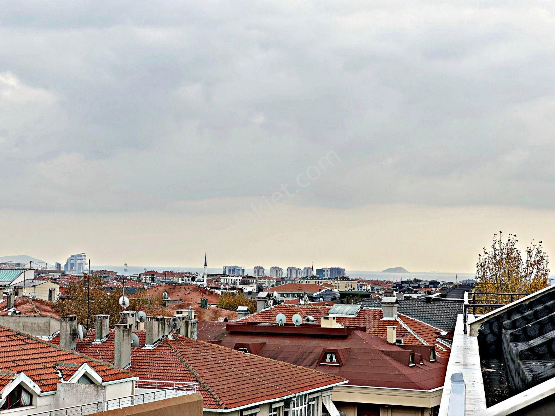 Marcity'den Aka Koleji Yakını Sıfır 5+2 300 M2 Manzaralı Lüx