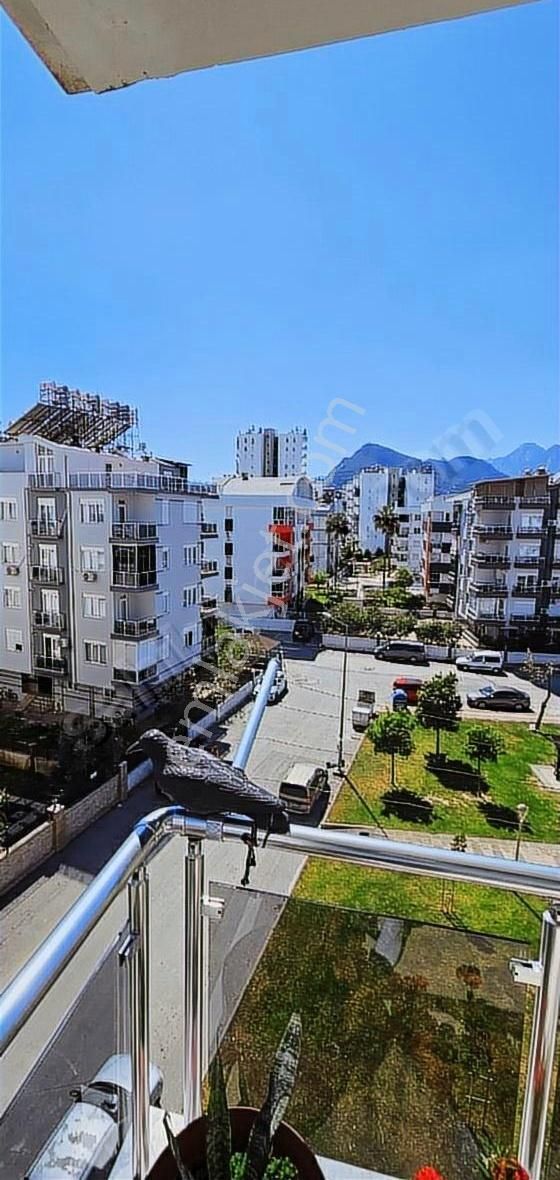 Satılık 2+1 Guney Batı Cephe Ferah Daire - Görsel 3