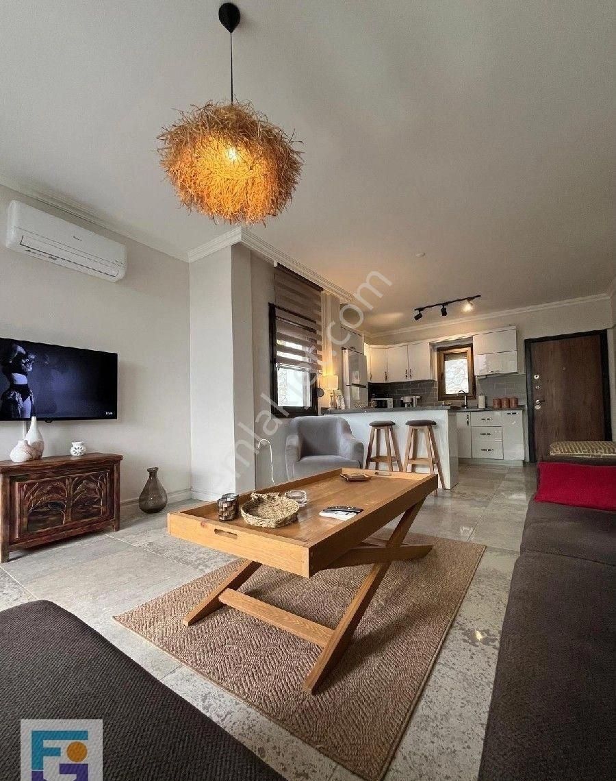 Gümüşlük De Satılık Eşyalı Bahçe Katı Daire. - Görsel 19