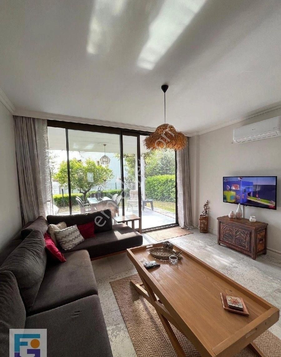 Gümüşlük De Satılık Eşyalı Bahçe Katı Daire. - Görsel 15