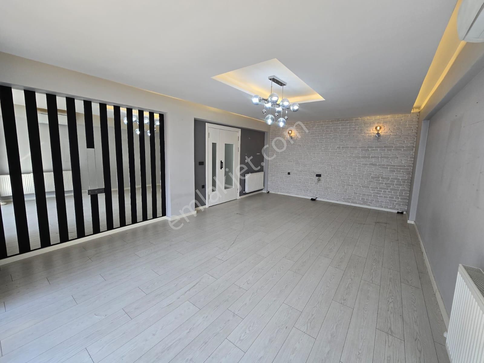 Lidya Group'dan Manisa Alaşehir Yenice Mahallesin’de 4+1, 220m2 Kiralık Daire