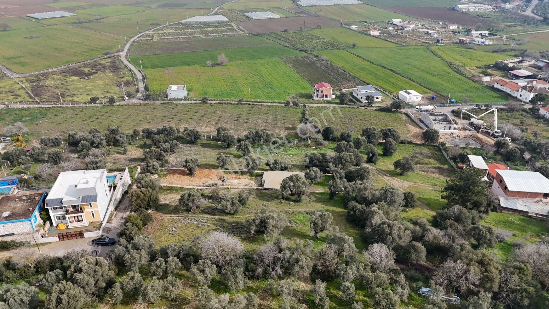 İzmir Sancaklı Köy İçinde Satılık 912 M2 Muhteşem Manzaralı Arsa - Görsel 2