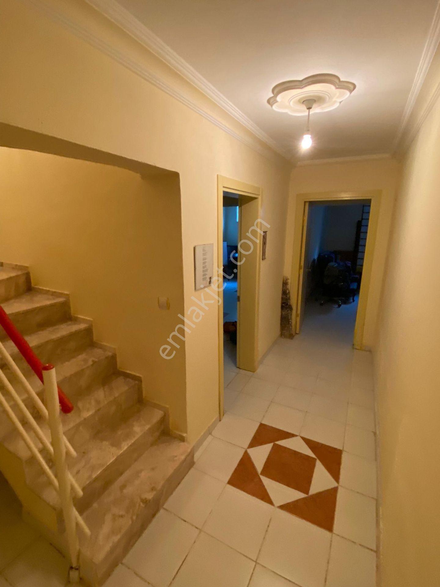 Hurma 'da Merkezi Konumda Çok Geniş 4+1 Ters Dubleks - Görsel 23