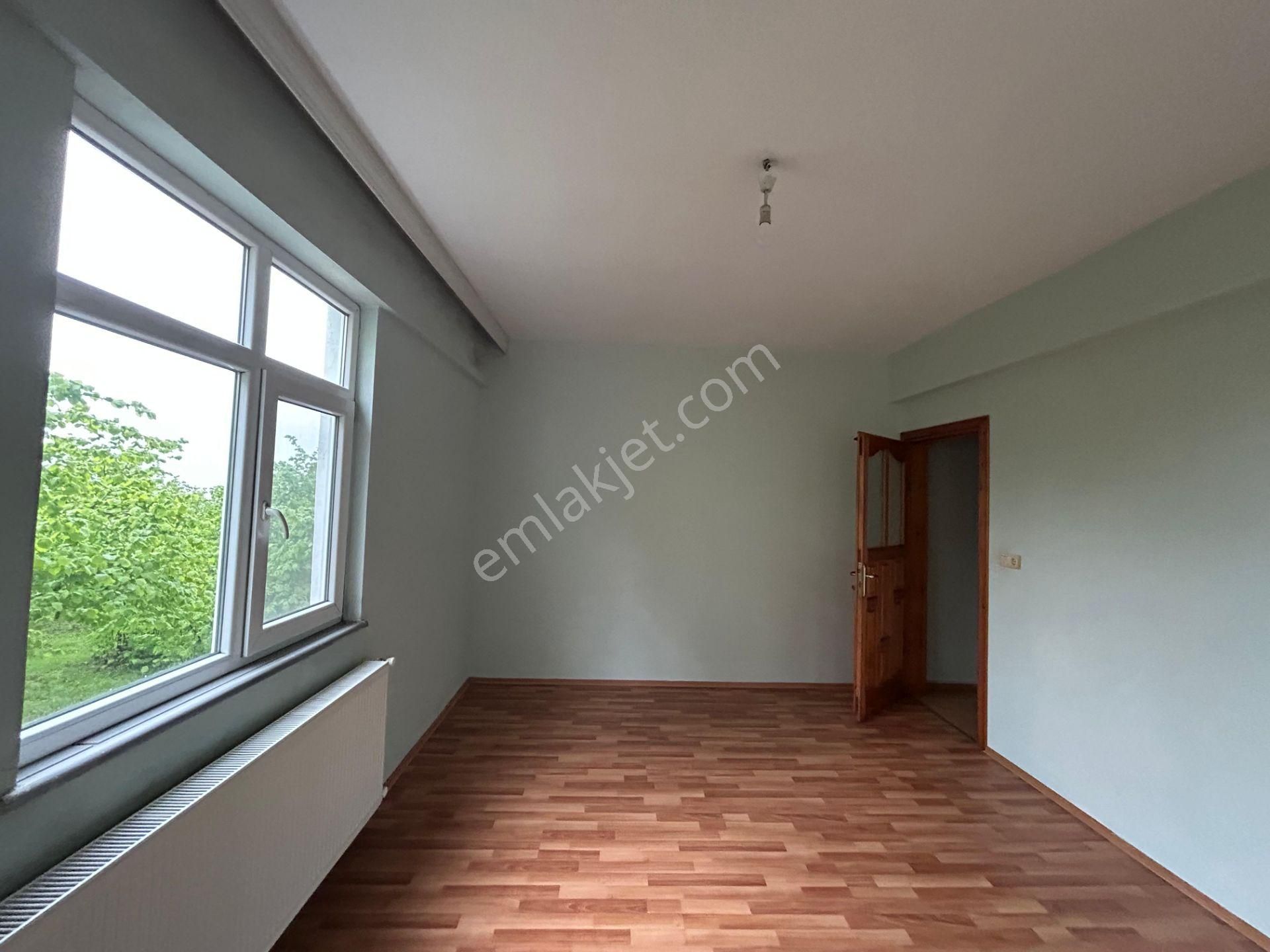 Premar White Gayrimenkulden Sürmene Çavuşlu Mah. Sahilde Kiralık Daire 3+1 - Görsel 7