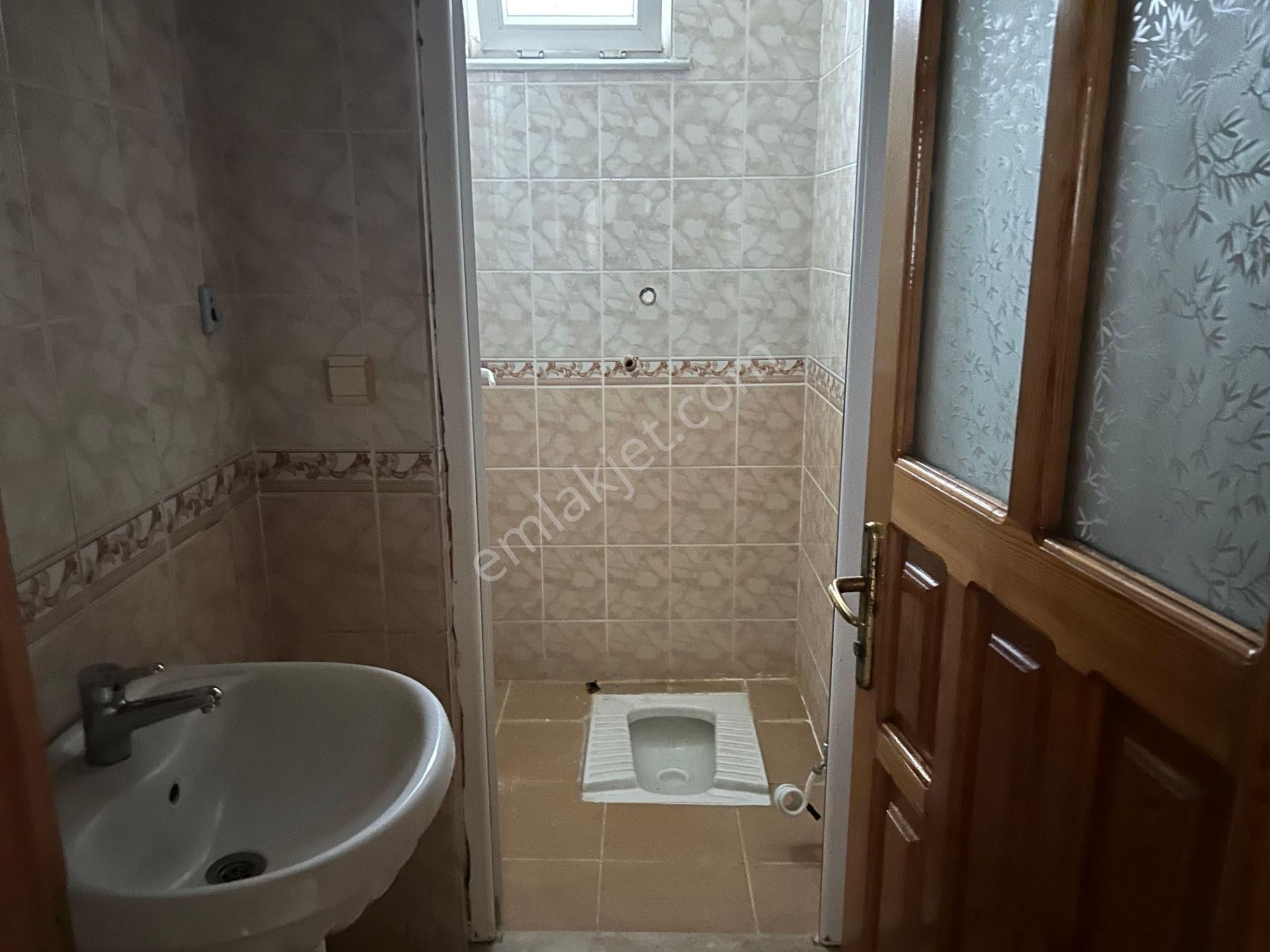 Premar White Gayrimenkulden Sürmene Çavuşlu Mah. Sahilde Kiralık Daire 3+1 - Görsel 28