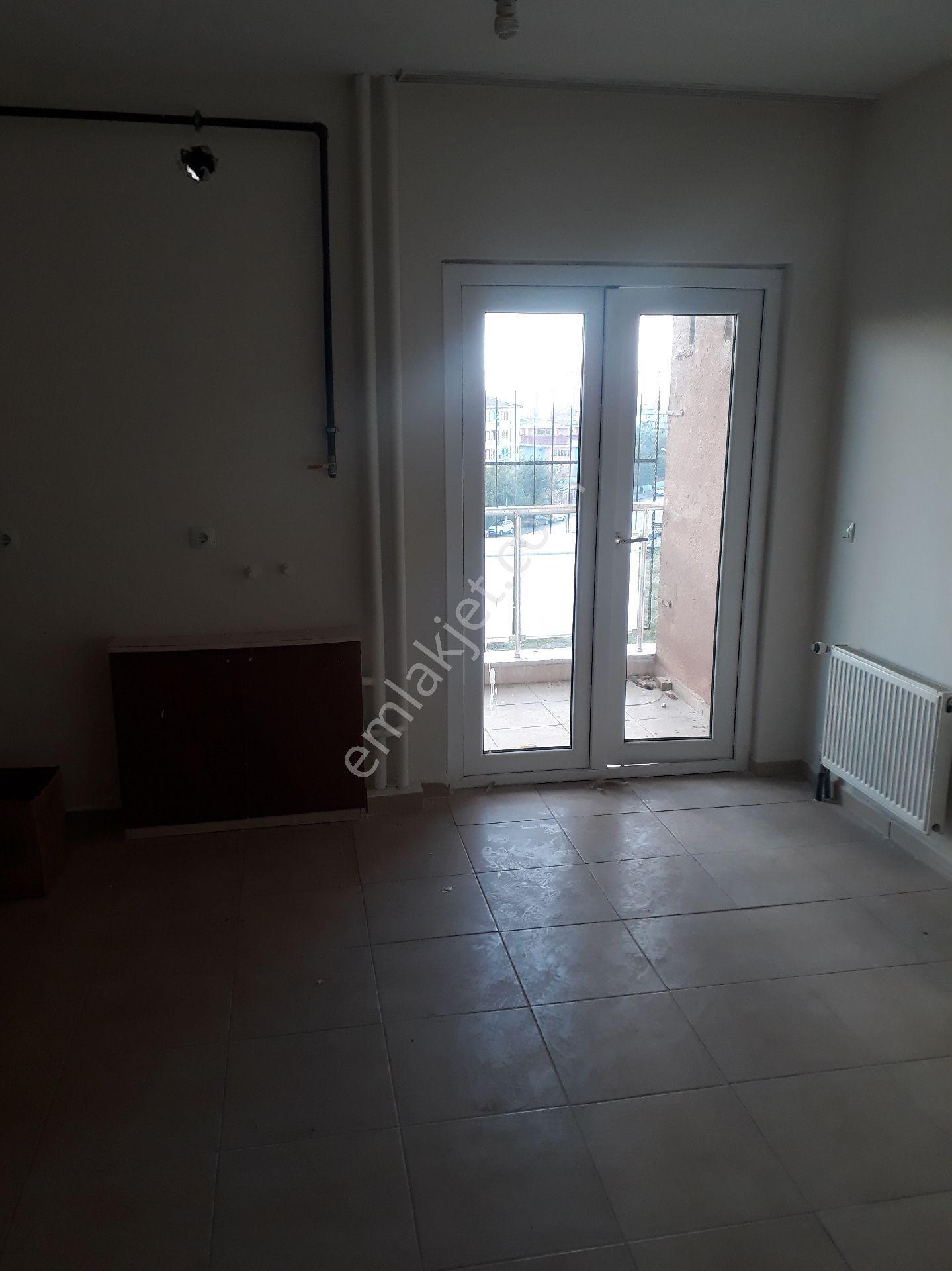 Adana Seyhanda Kıyıboyu Toki Kiralık 3+1 - Görsel 3