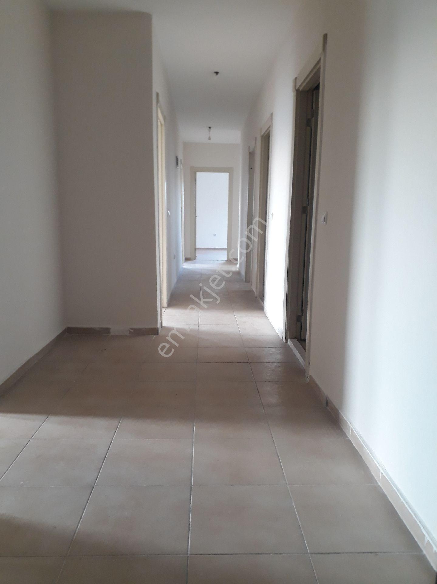 Adana Seyhanda Kıyıboyu Toki Kiralık 3+1 - Görsel 30