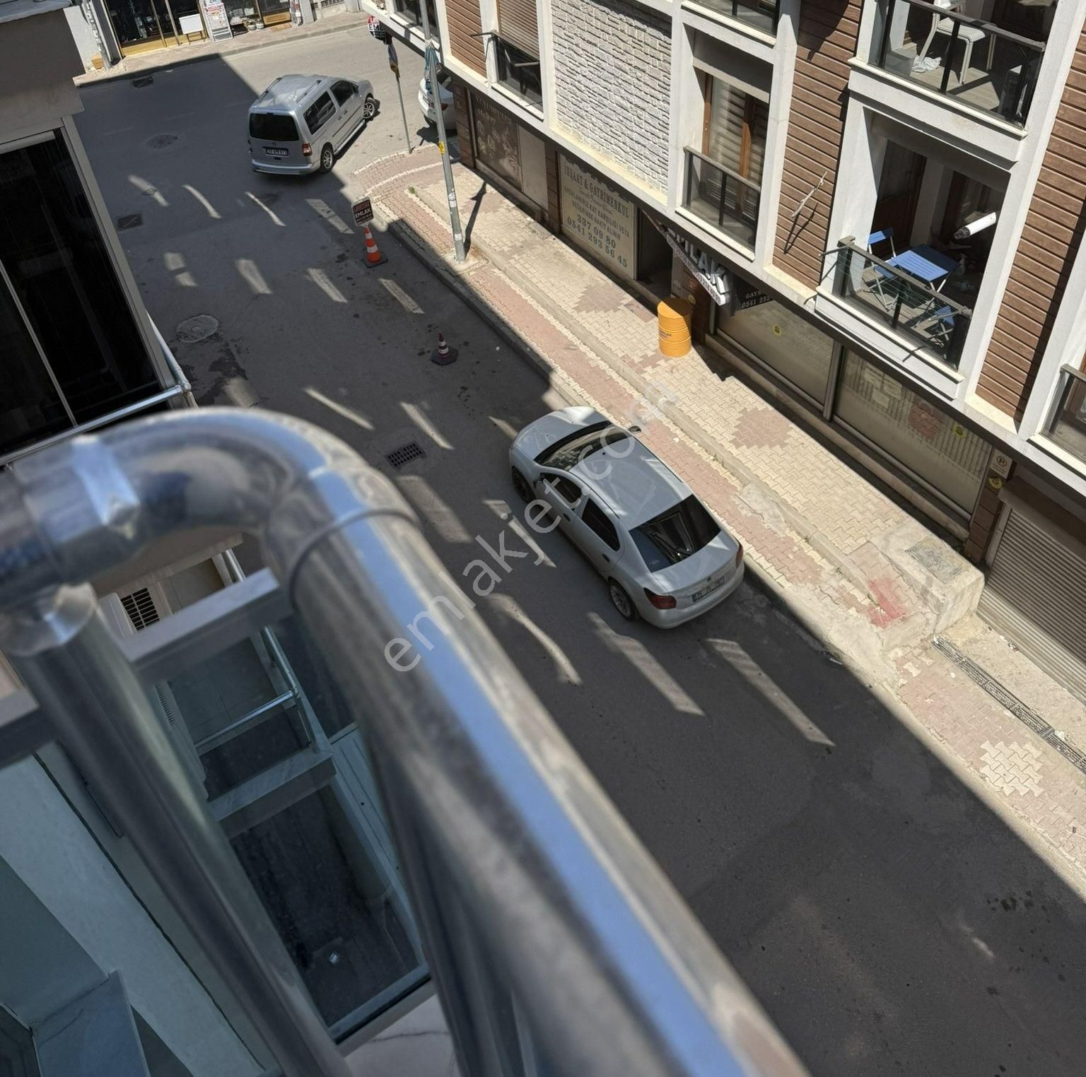 Şemikler Girişinde // 3+1 Arakat // 2 Wc // Limitsiz Emlak'tan - Görsel 5