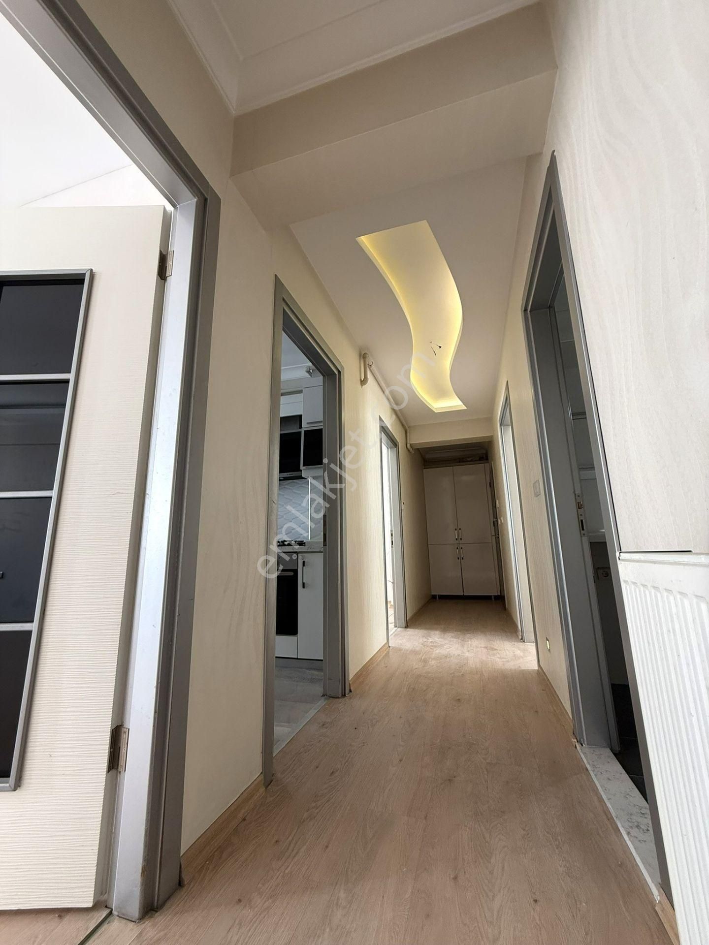 Şemikler Girişinde // 3+1 Arakat // 2 Wc // Limitsiz Emlak'tan - Görsel 21