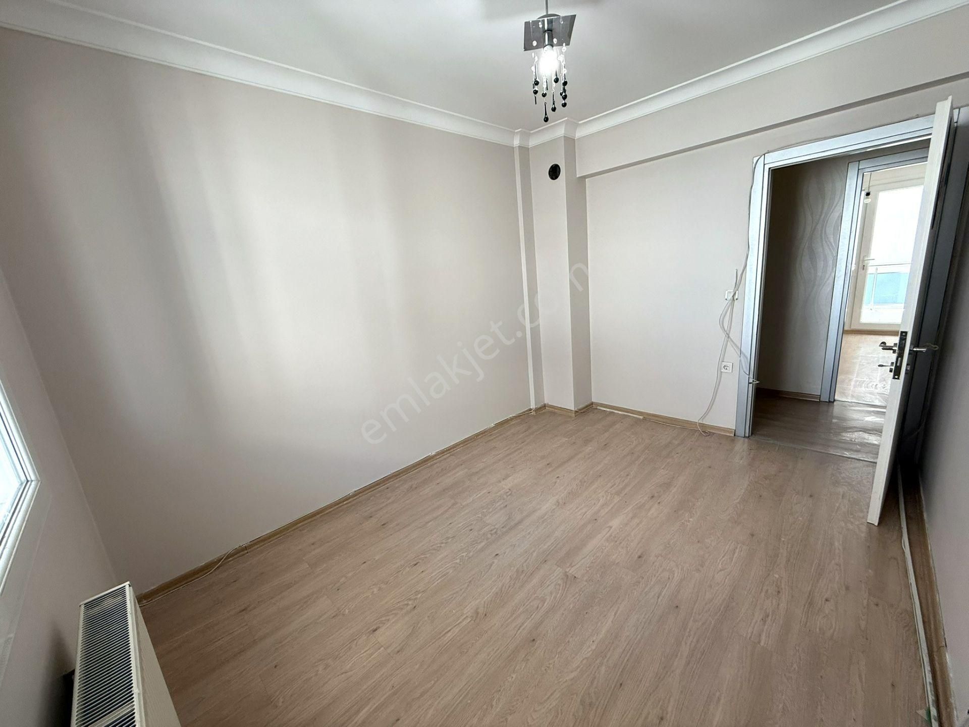 Şemikler Girişinde // 3+1 Arakat // 2 Wc // Limitsiz Emlak'tan - Görsel 12