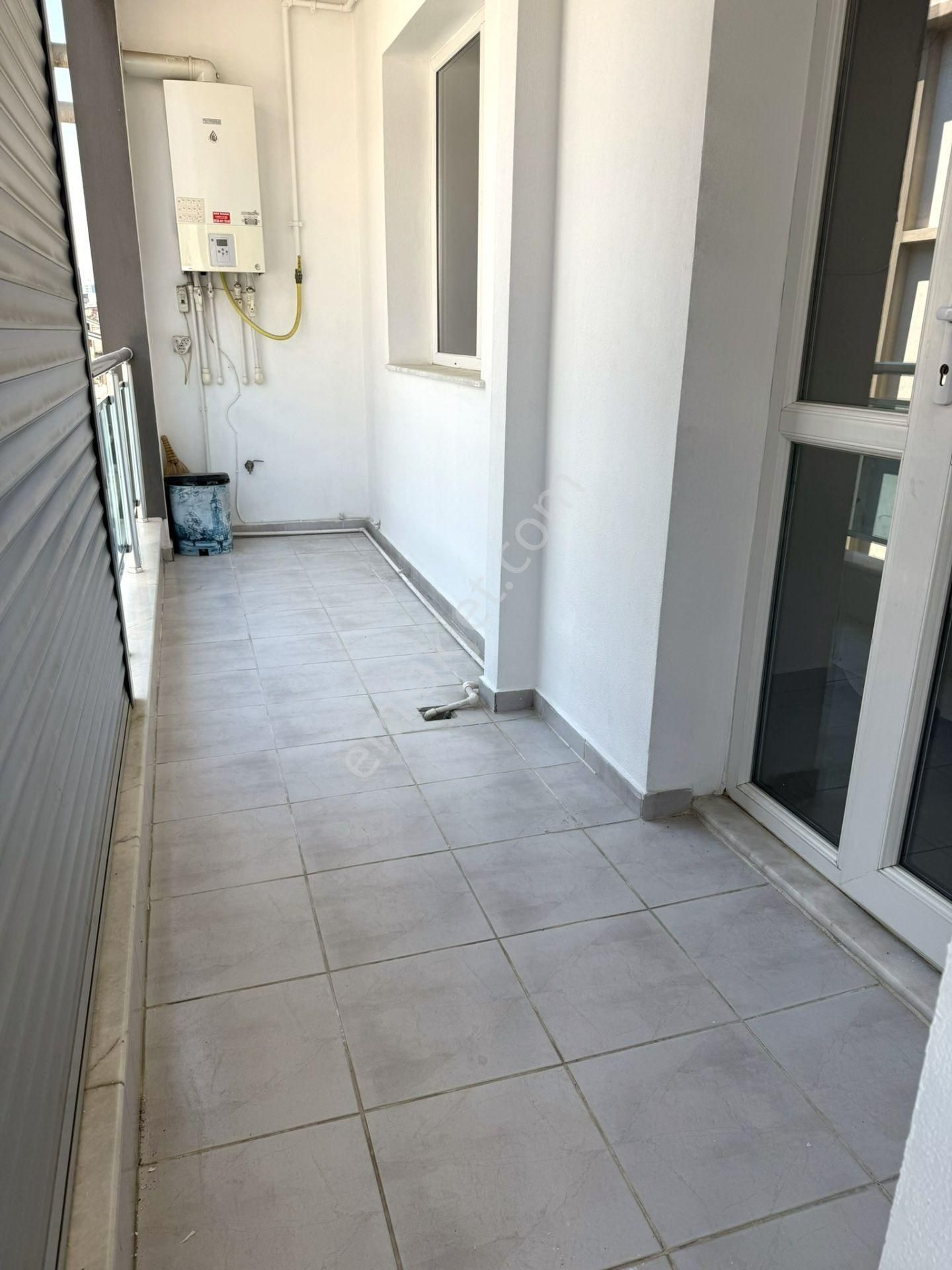 Şemikler Girişinde // 3+1 Arakat // 2 Wc // Limitsiz Emlak'tan - Görsel 7