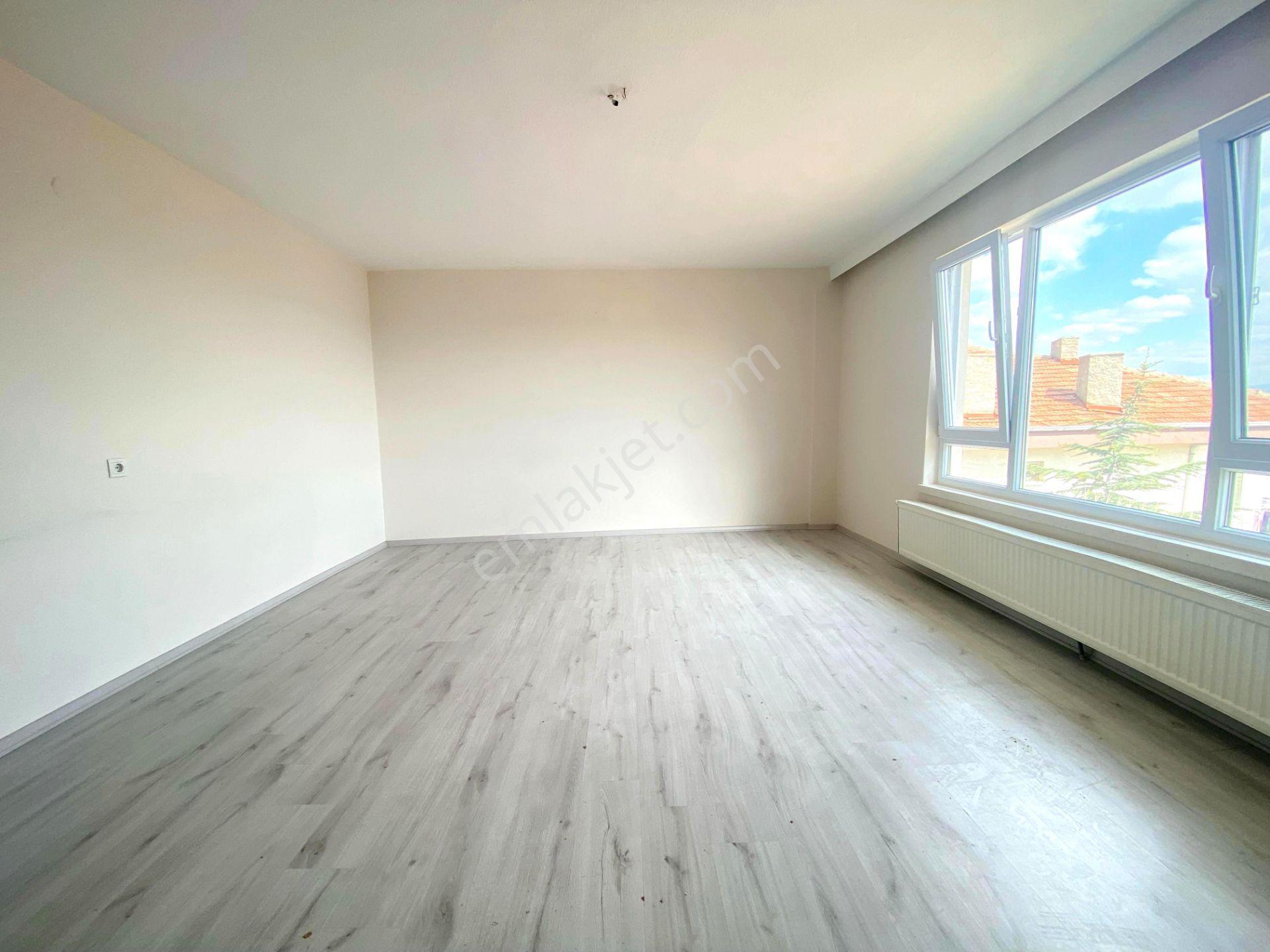 Keçiören İncirli Mh.full Şehir Manzaralı Full Yapılı Katta Bağımsız 3+1 Daire - Görsel 3