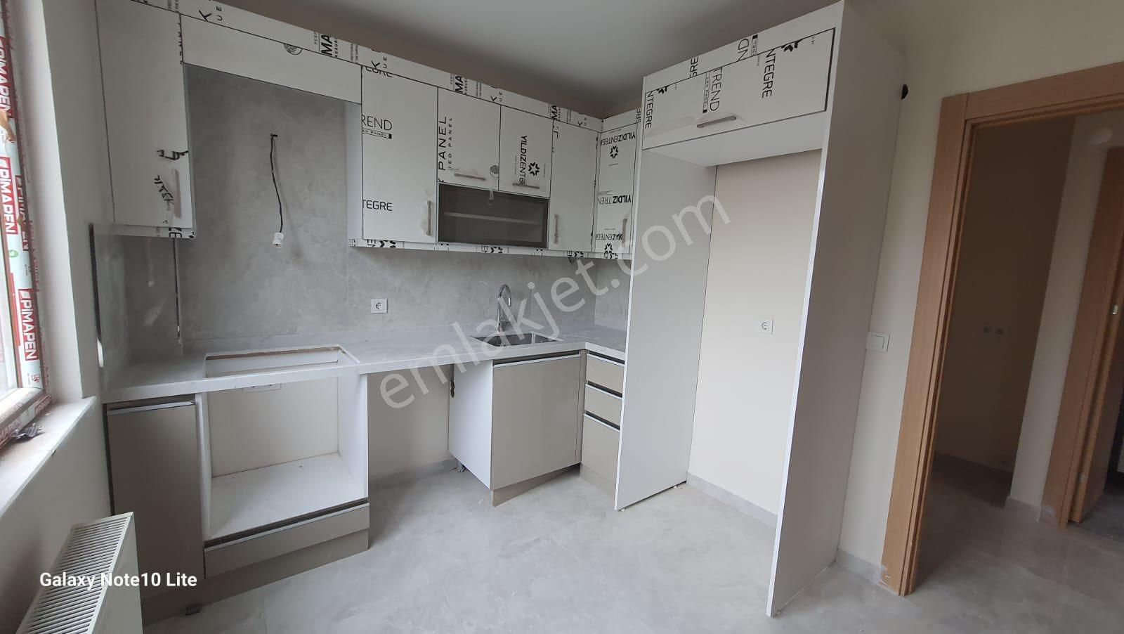 Kaçmaz Emlak Ümraniye’den Ümraniye Esenevler’de Satılık 2+1 Sıfır Daire - Görsel 3