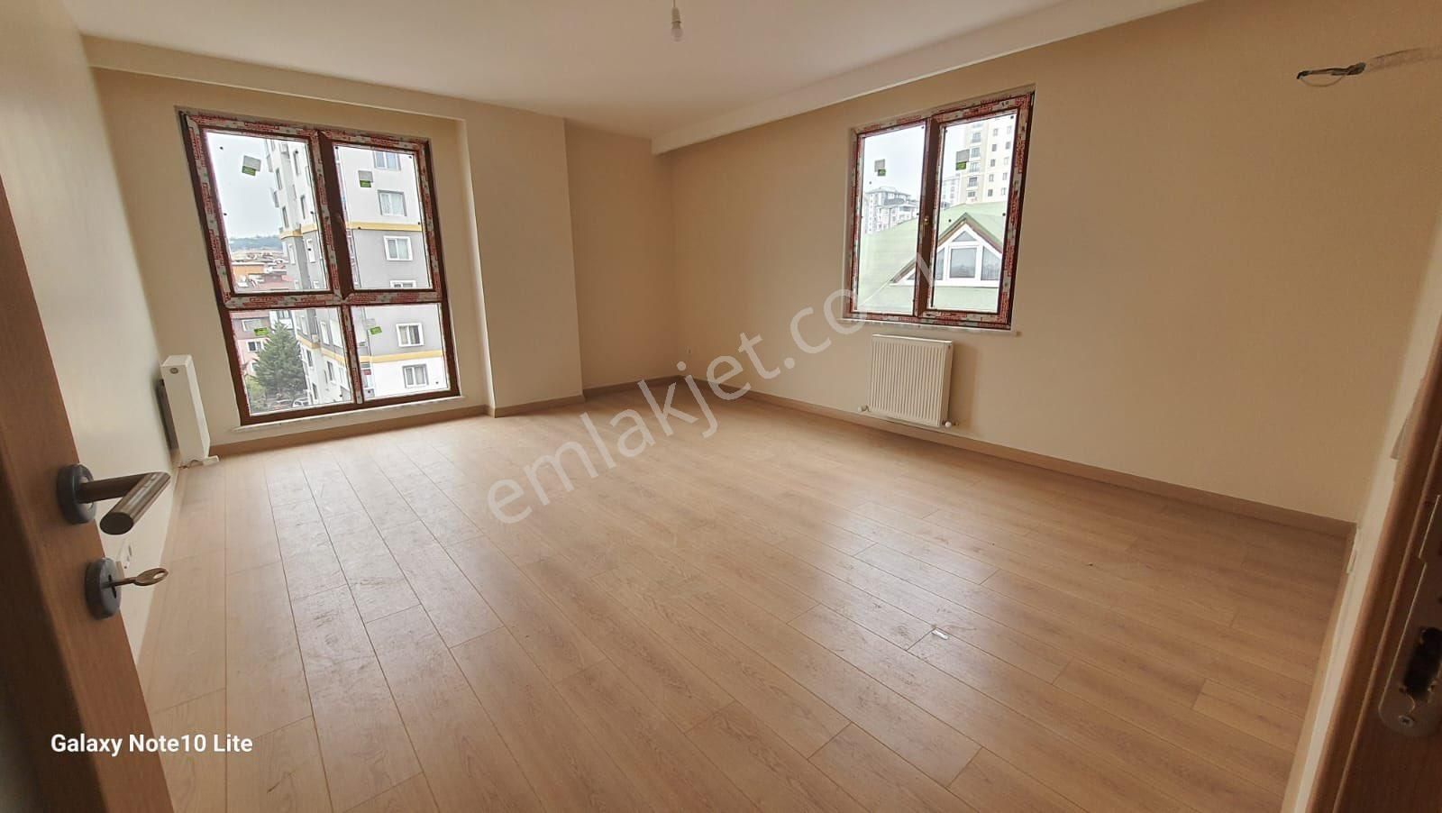 Kaçmaz Emlak Ümraniye’den Ümraniye Esenevler’de Satılık 2+1 Sıfır Daire - Görsel 2