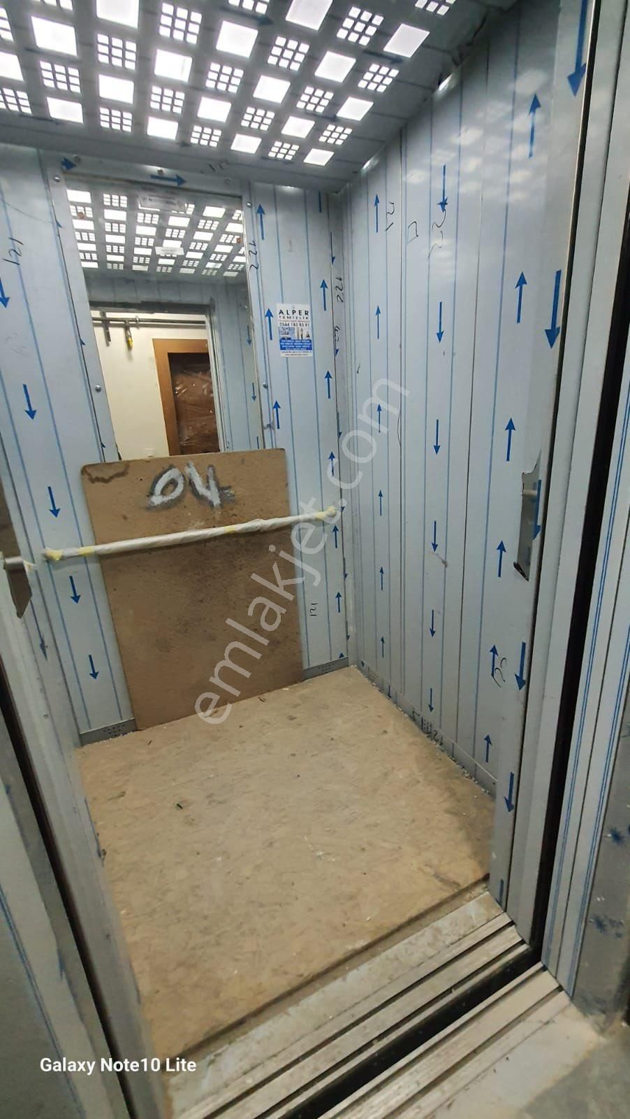 Kaçmaz Emlak Ümraniye’den Ümraniye Esenevler’de Satılık 2+1 Sıfır Daire - Görsel 18