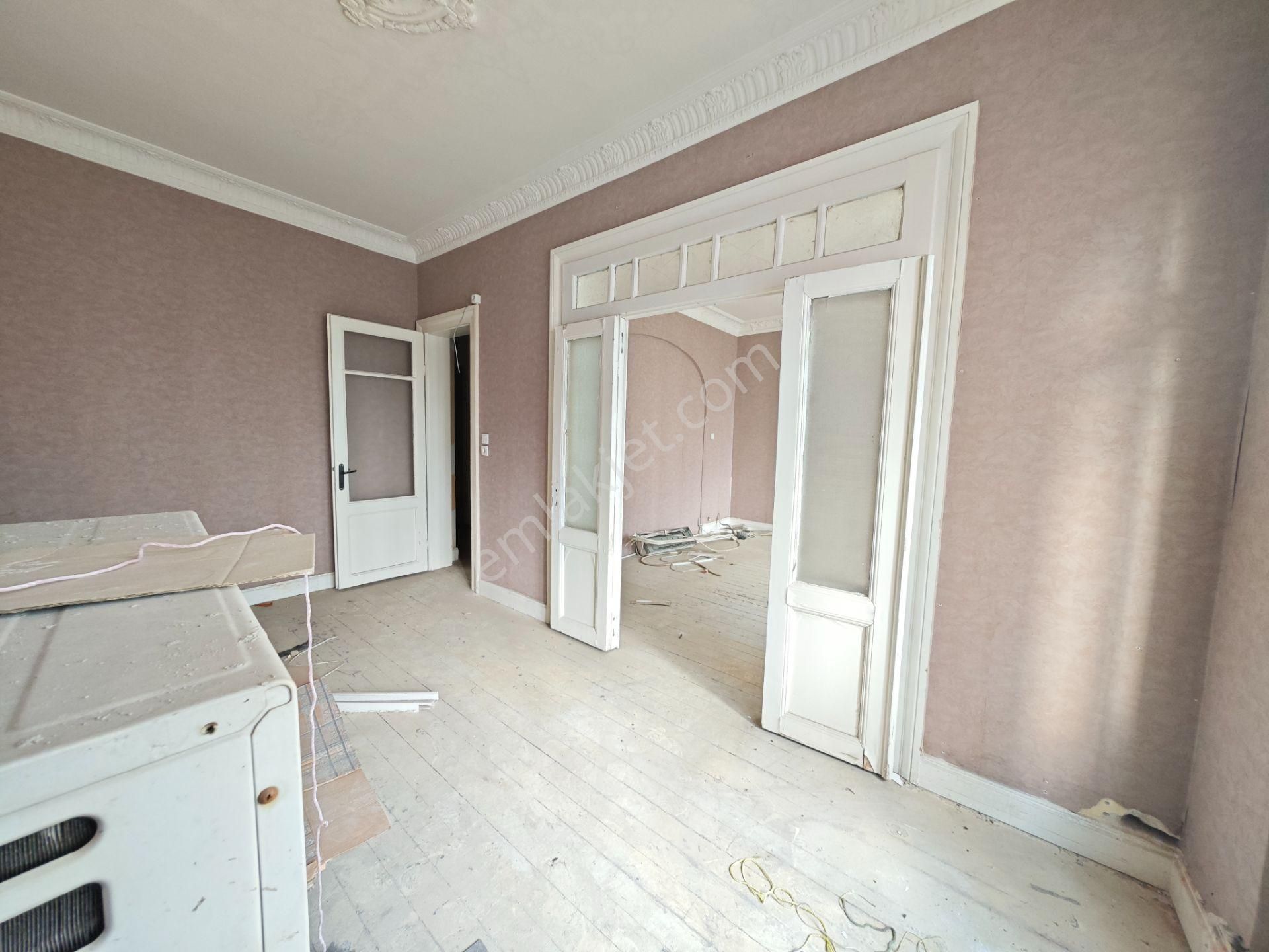 Osmanbey Metro Durağı Yakını Lotus Nişantaşı Karşısında Bina - Görsel 8