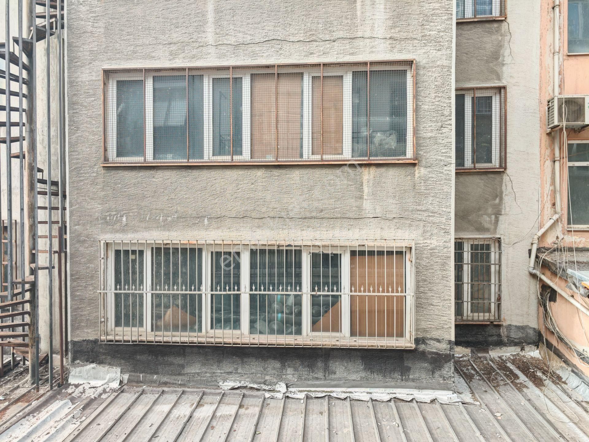 Osmanbey Metro Durağı Yakını Lotus Nişantaşı Karşısında Bina - Görsel 20