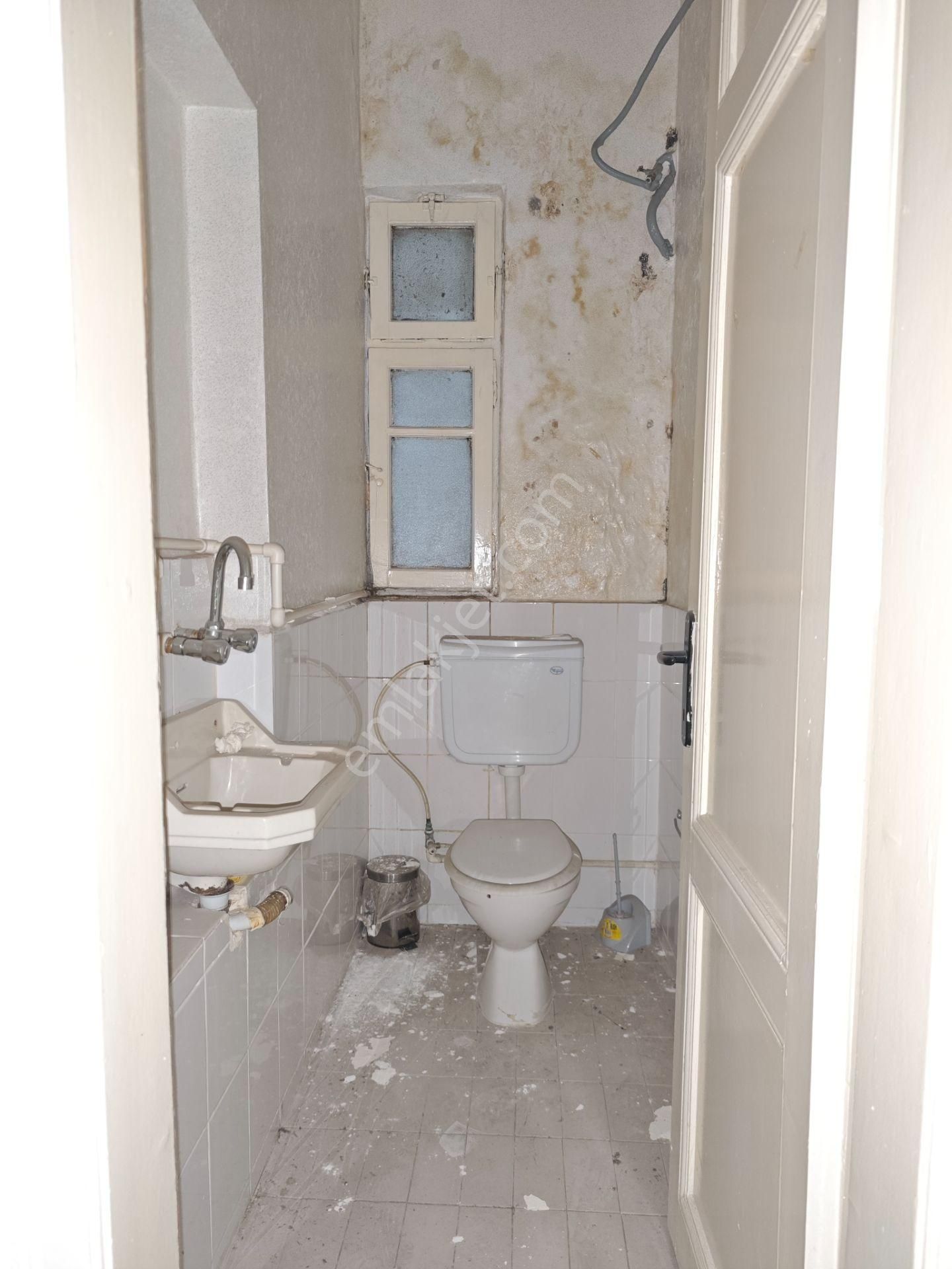 Osmanbey Metro Durağı Yakını Lotus Nişantaşı Karşısında Bina - Görsel 34