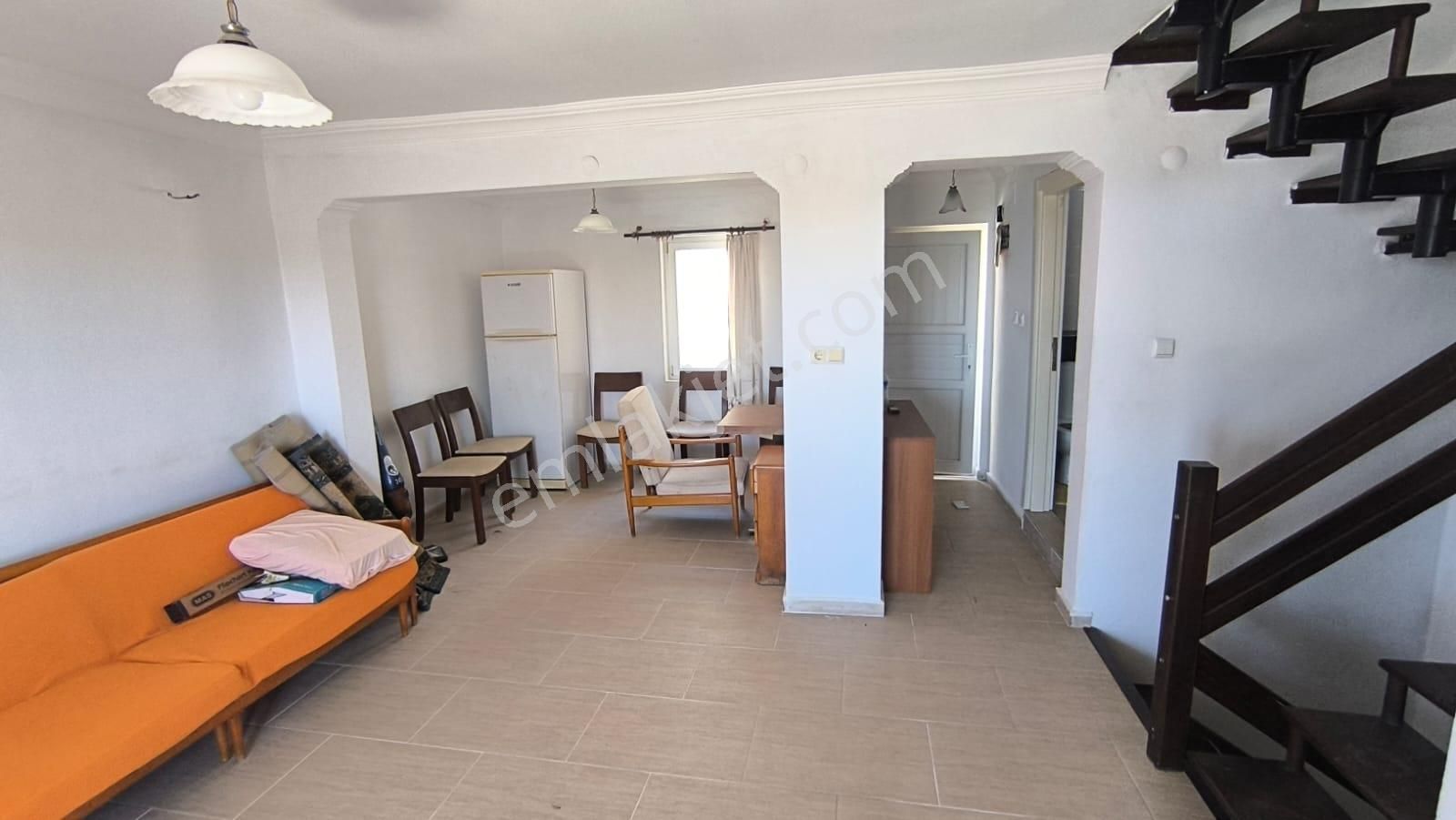 Gültan Sitesinde En Ön Sıra Köşe Dubleks Villa - Görsel 19