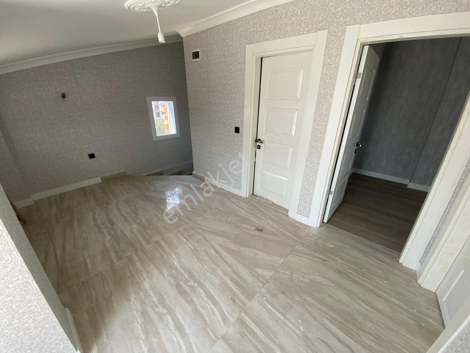 **konut Emlak'tan Kadıköy'de Harika Konum'da 4+1 Dubleks Daire** - Görsel 3
