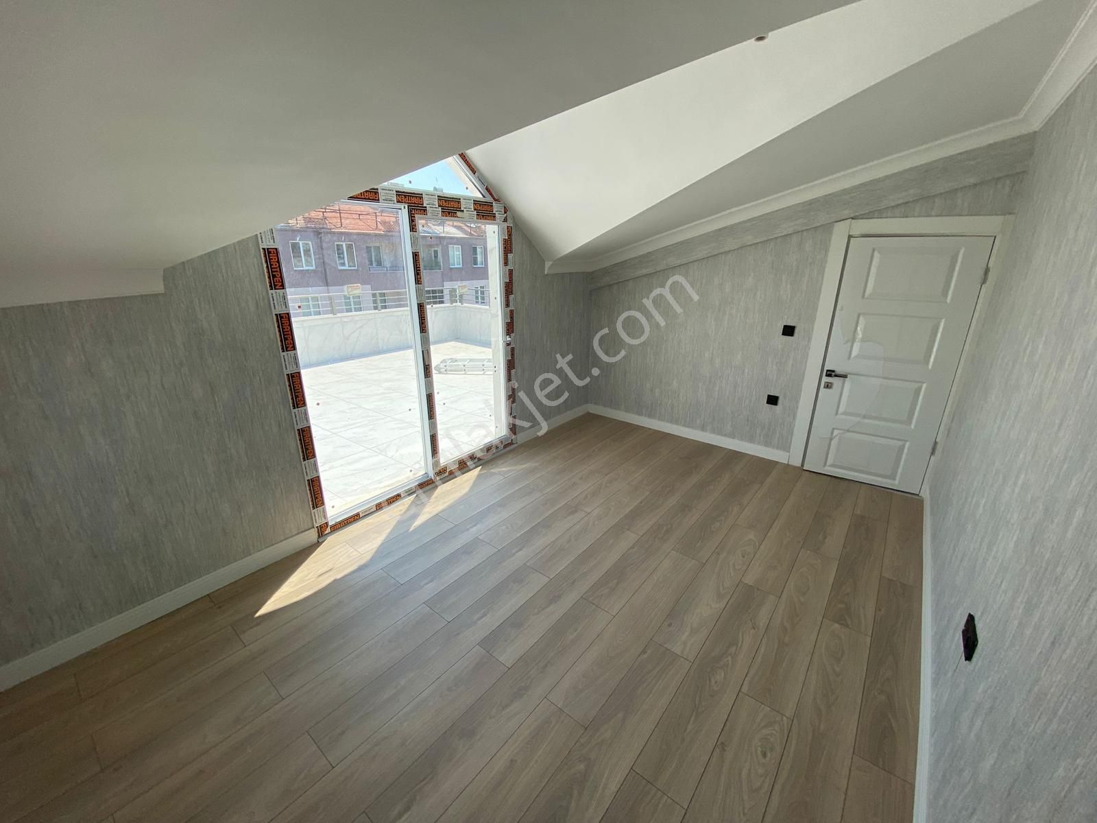 **konut Emlak'tan Kadıköy'de Harika Konum'da 4+1 Dubleks Daire** - Görsel 26